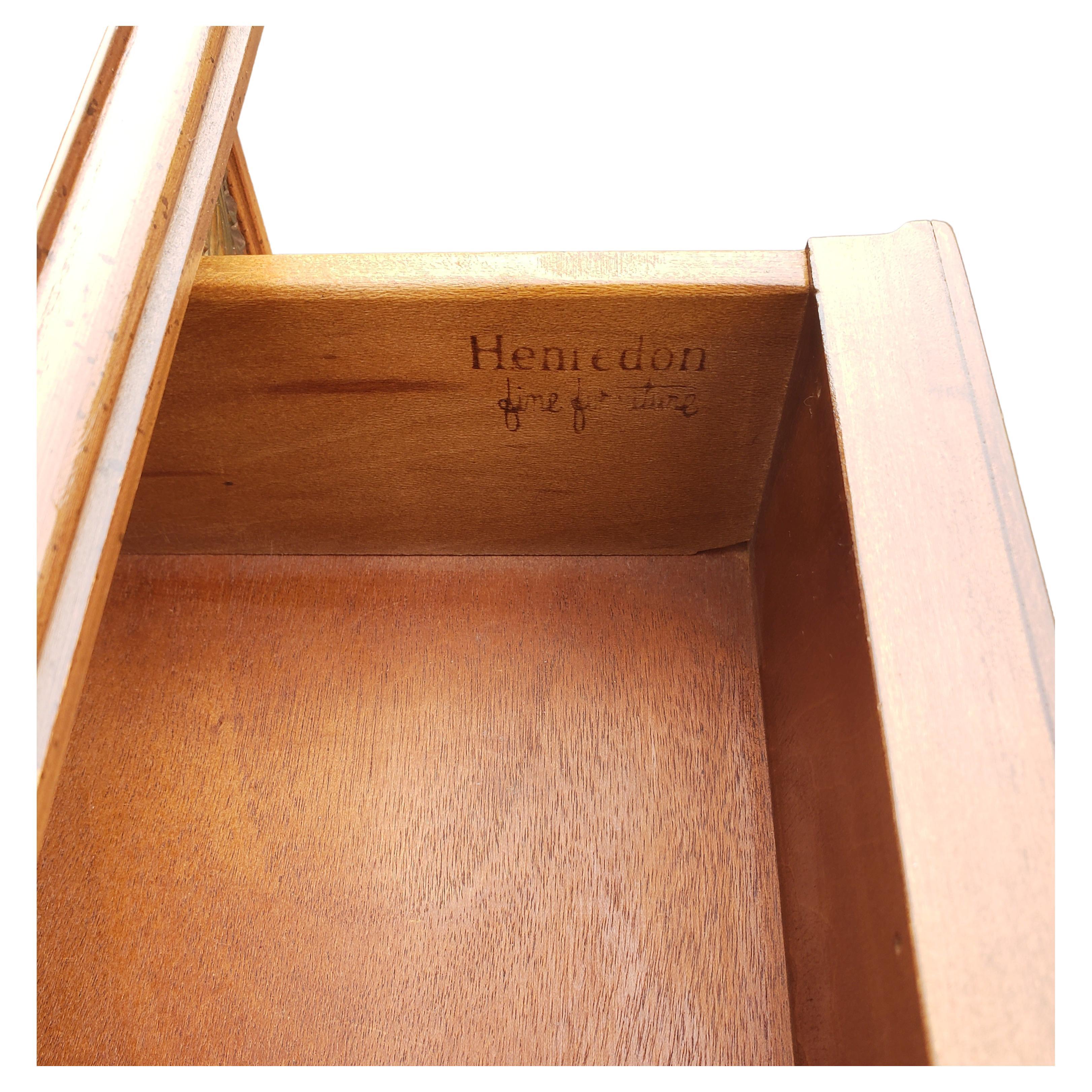 Brass Henredon Fine Furniture Burl Walnut Banded Top Side Table For Sale
