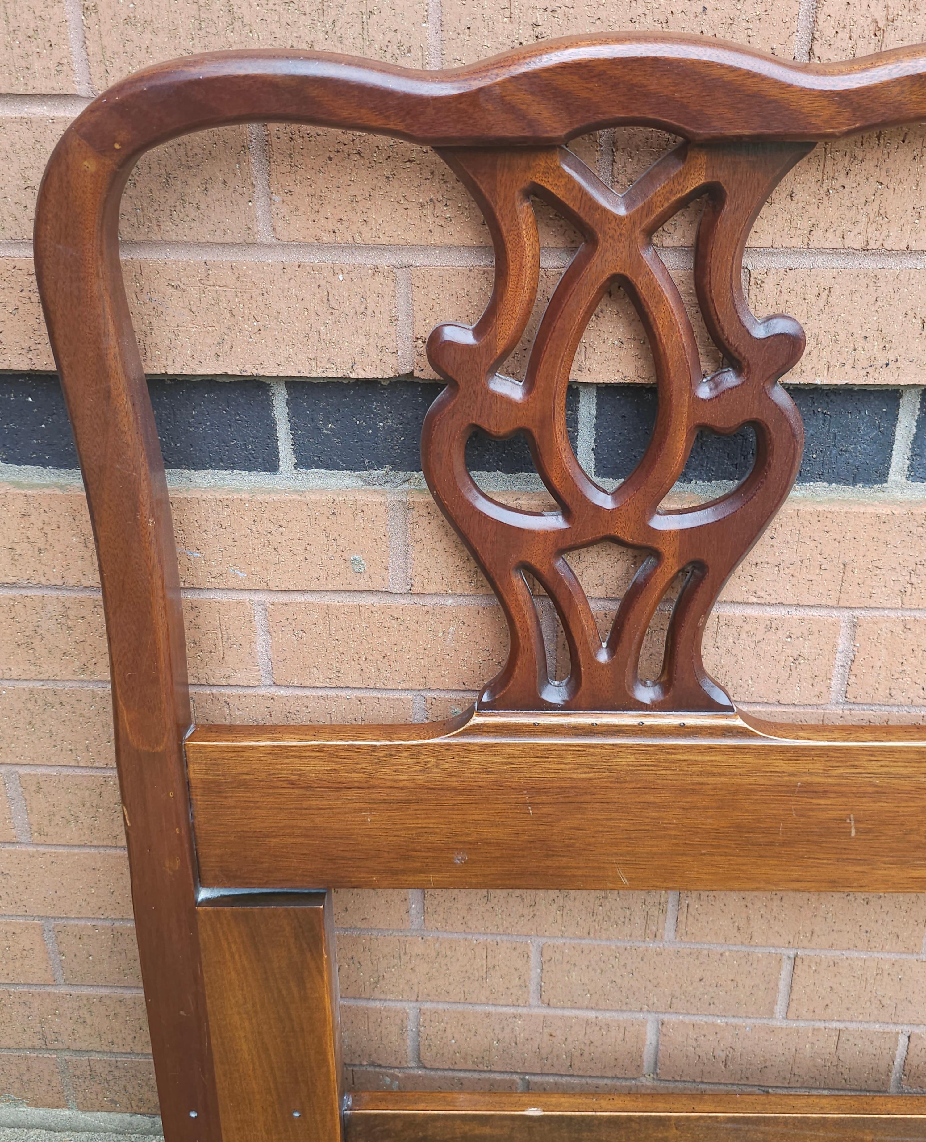 Other Henredon Fine Furniture Chippendale Style Mahogany King Size Headboard For Sale