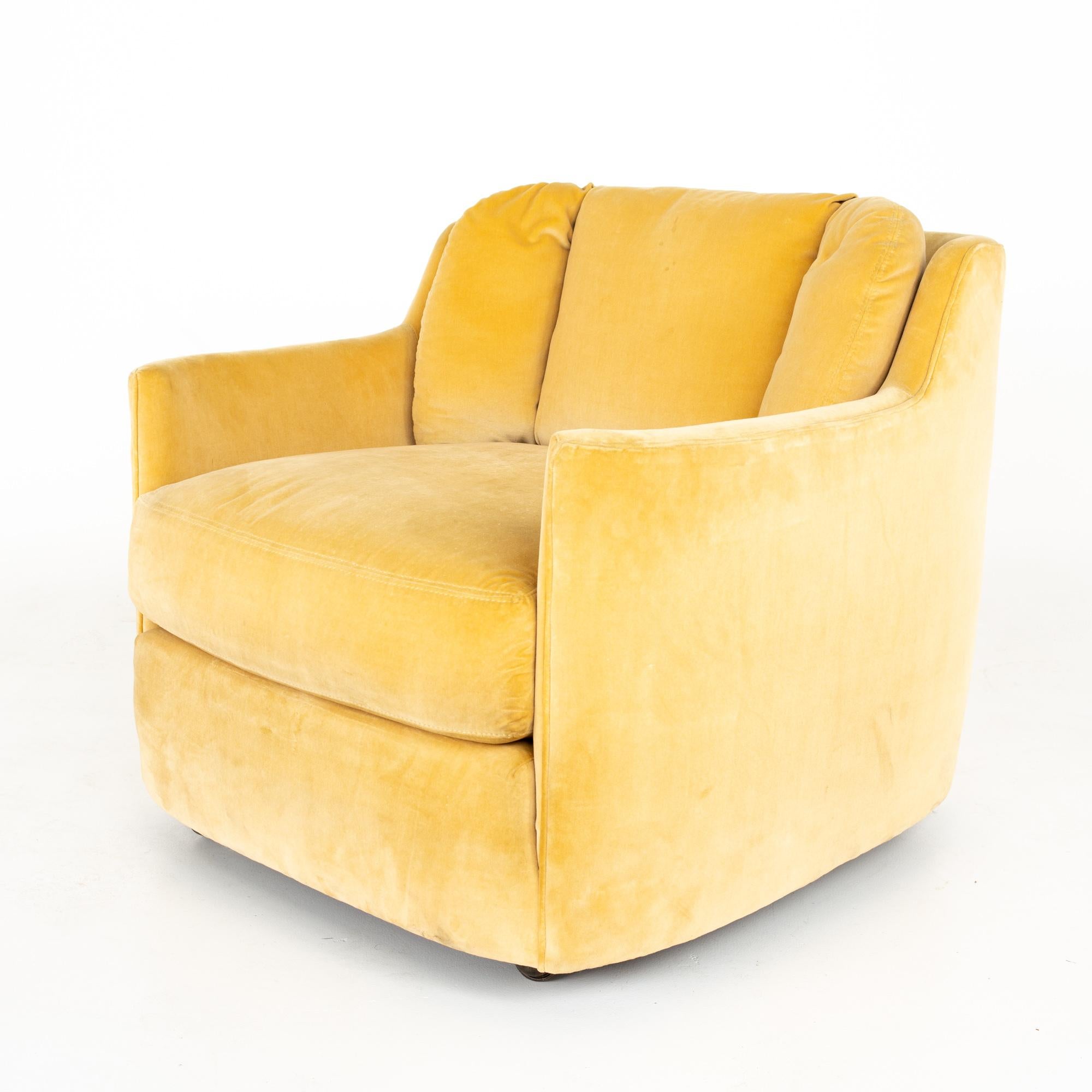 Henredon Folio 500 Midcentury Barrel Lounge Chairs, Pair 1