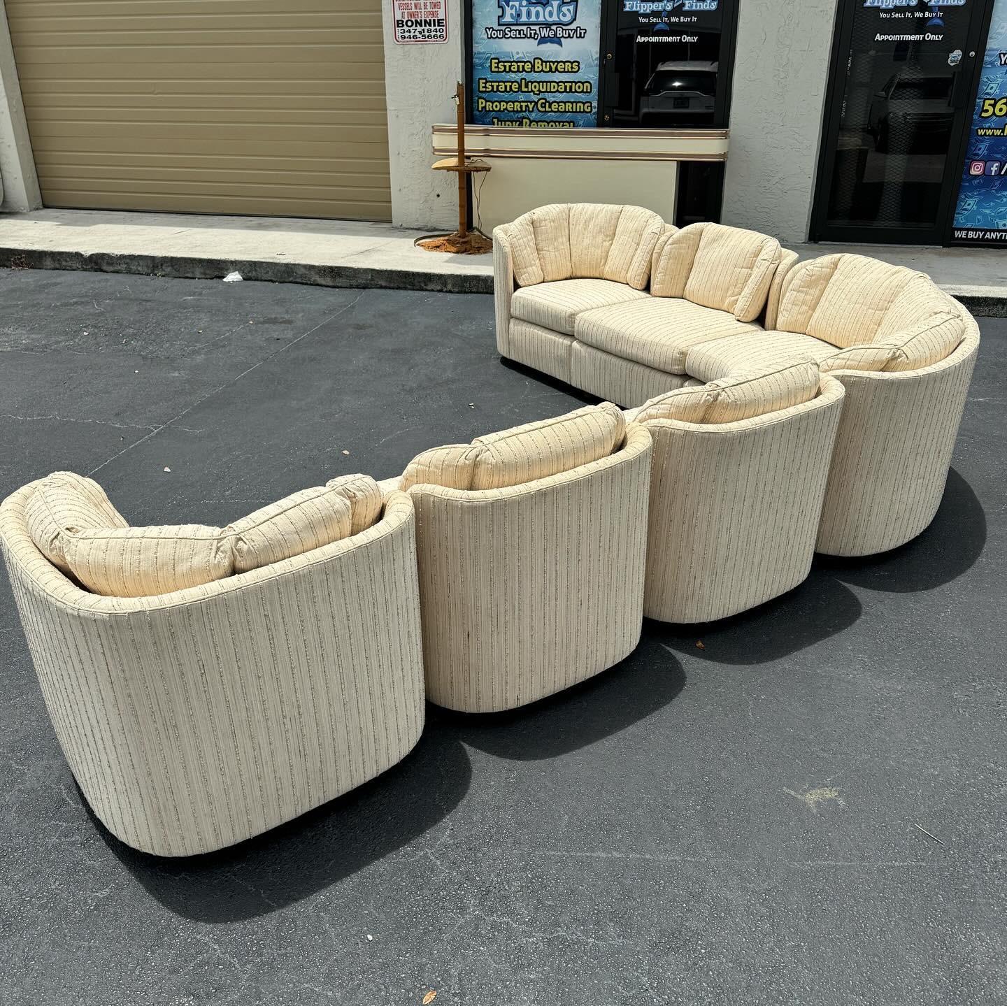 Henredon Folio 500 Canapé modulaire festonné - 6 Pieces Bon état - En vente à Delray Beach, FL