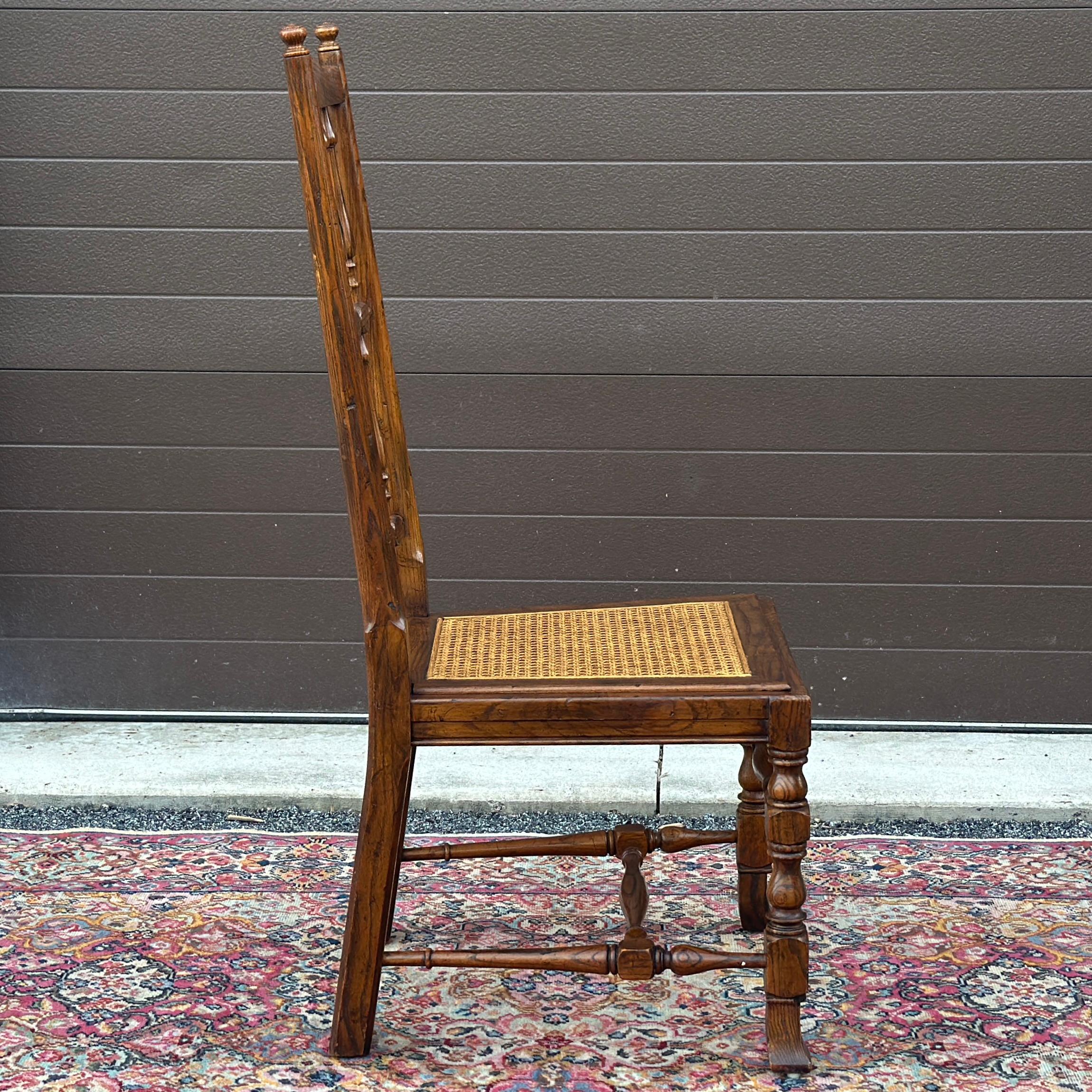 Henredon French Country Oak Dining Side Chair With Caned Seat & Spindle Back In Good Condition For Sale In West Chester, PA