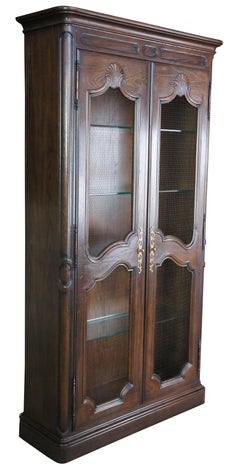 Henredon French Country Oak Lattice Door China Display Curio Cabinet Bookcase