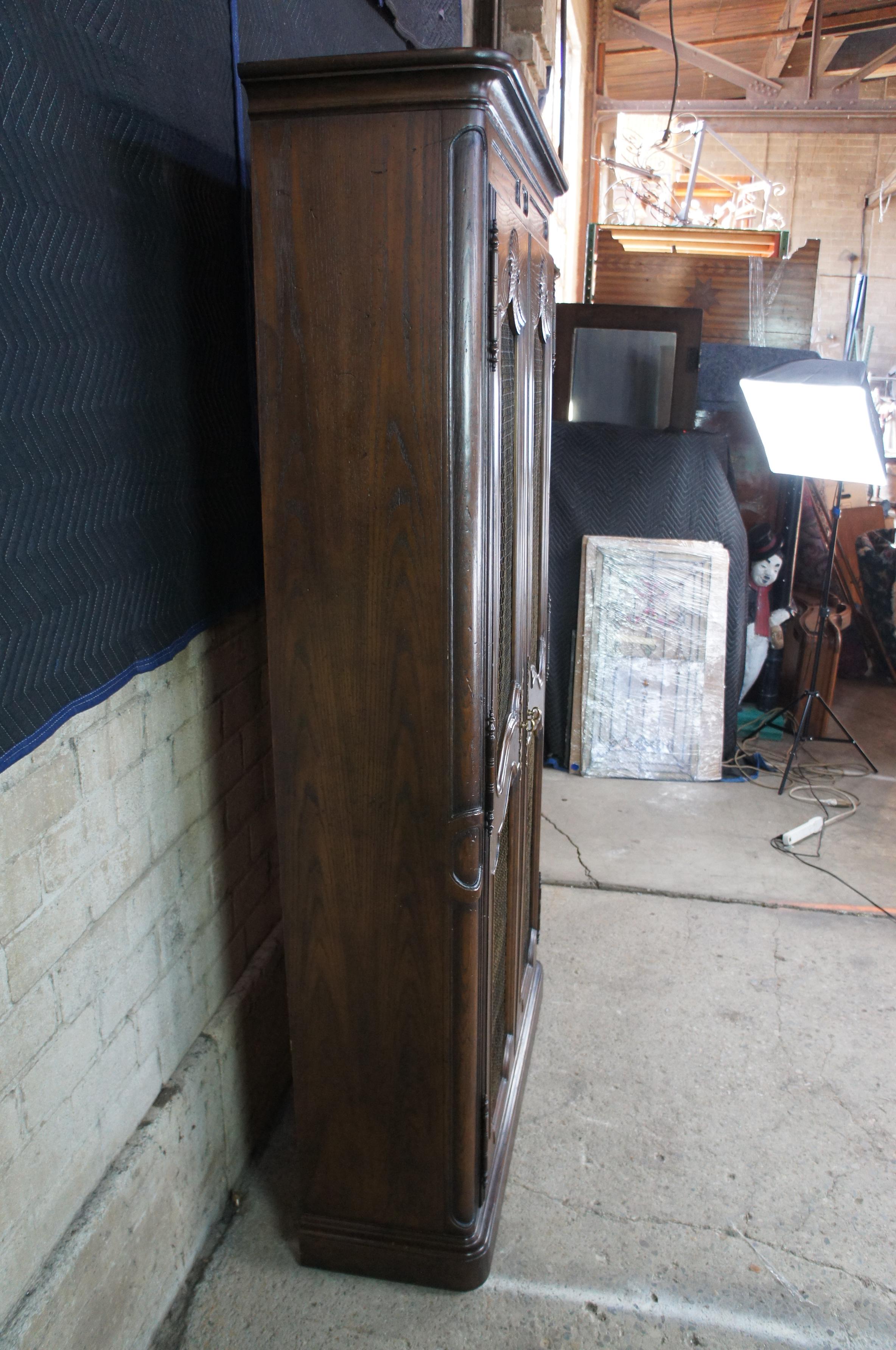 Henredon French Country Oak Lattice Door China Display Curio Cabinet Bookcase 1