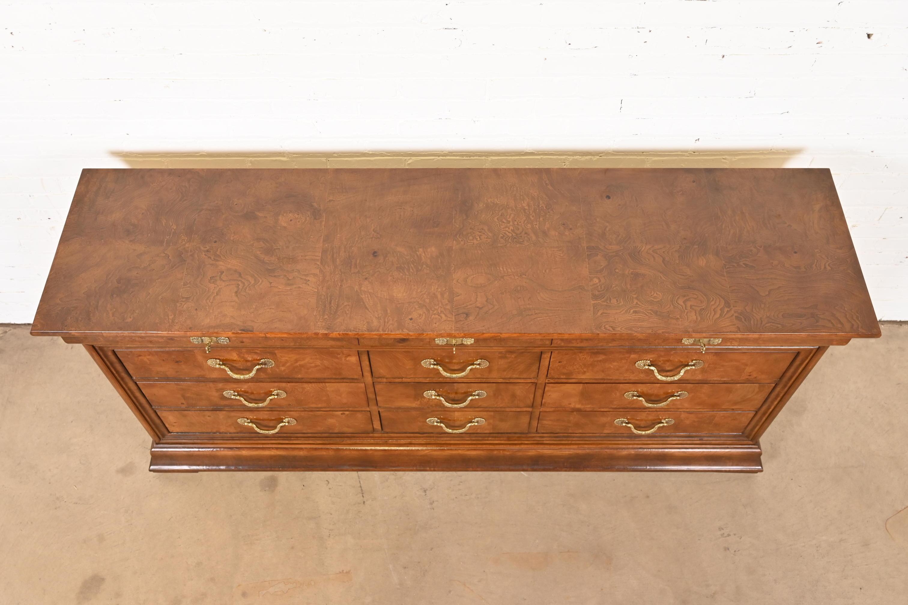 Henredon French Empire Burl Wood Twelve Drawer Dresser For Sale 2