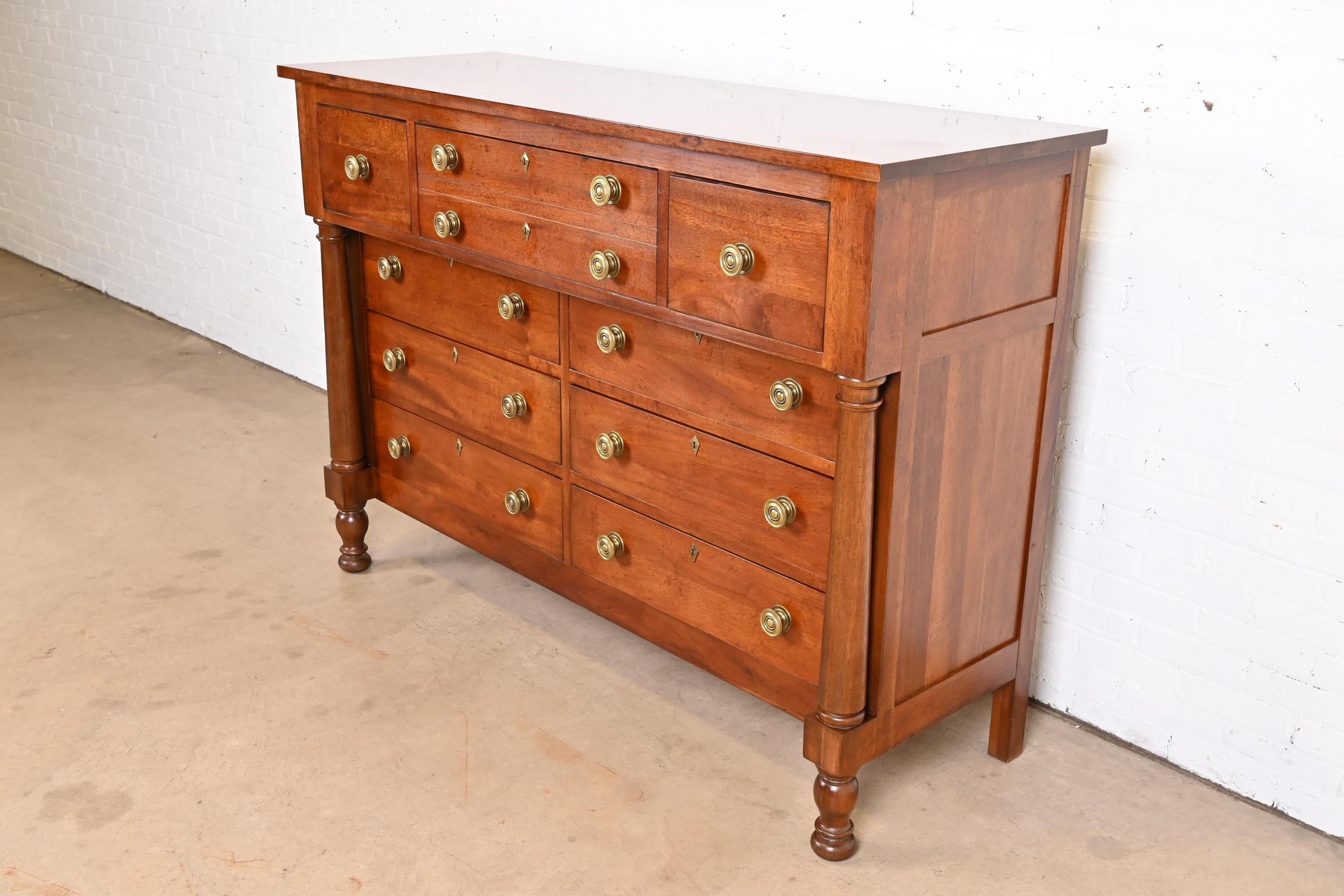 Henredon French Empire Carved Mahogany Nine-Drawer Dresser In Good Condition In South Bend, IN