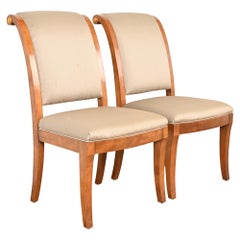 Paire de chaises d'appoint ou de salle à manger en noyer et bois doré de style Empire français, Henredon