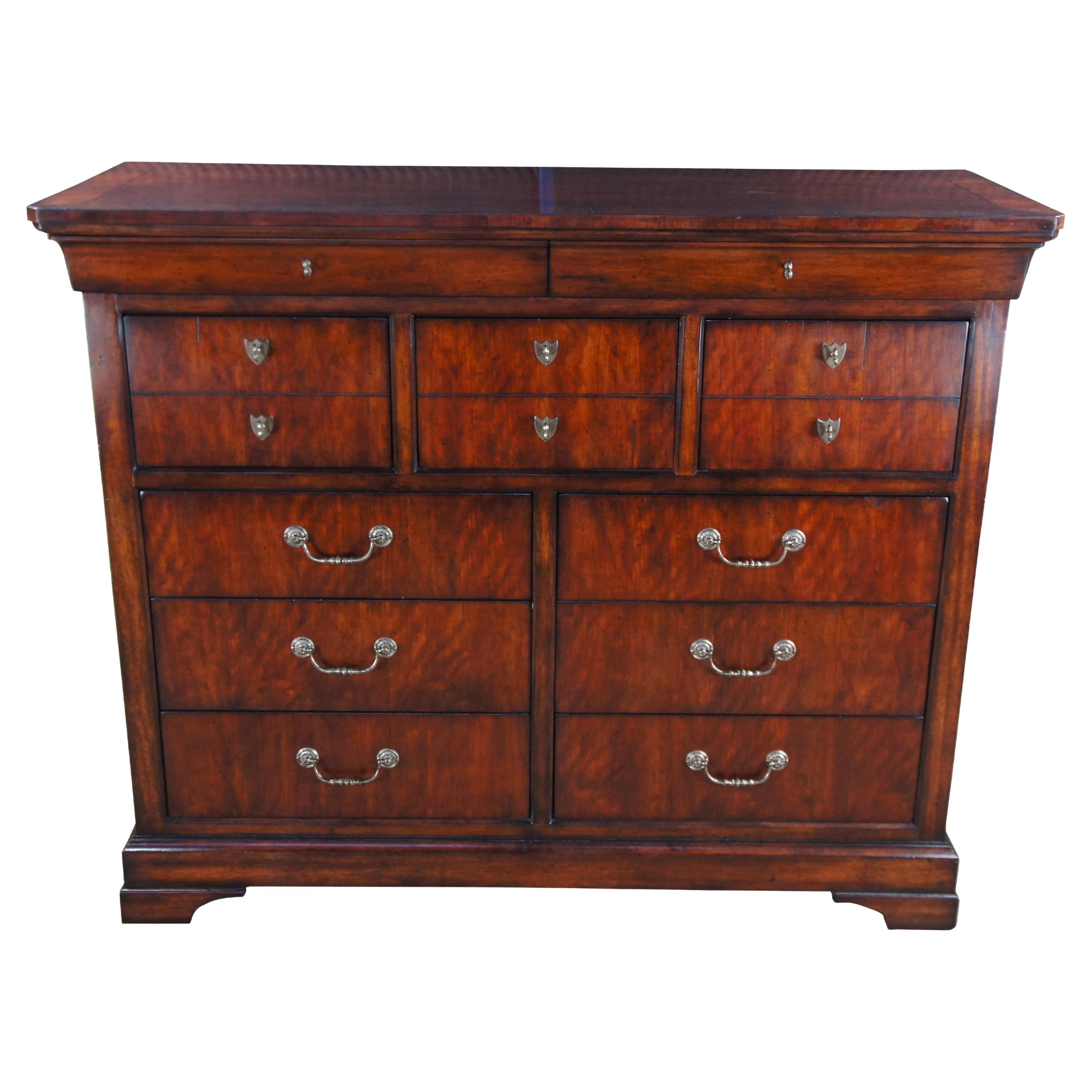 Henredon Dressers - 37 For Sale at 1stDibs | henredon campaign dresser ...