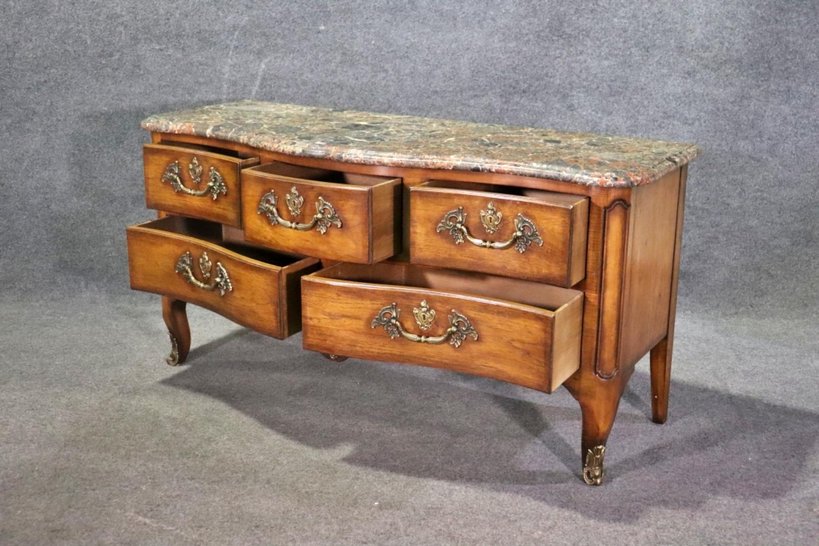 Contemporary Henredon French Louis XV Walnut Marble Top TV Stand Dresser Commode  For Sale