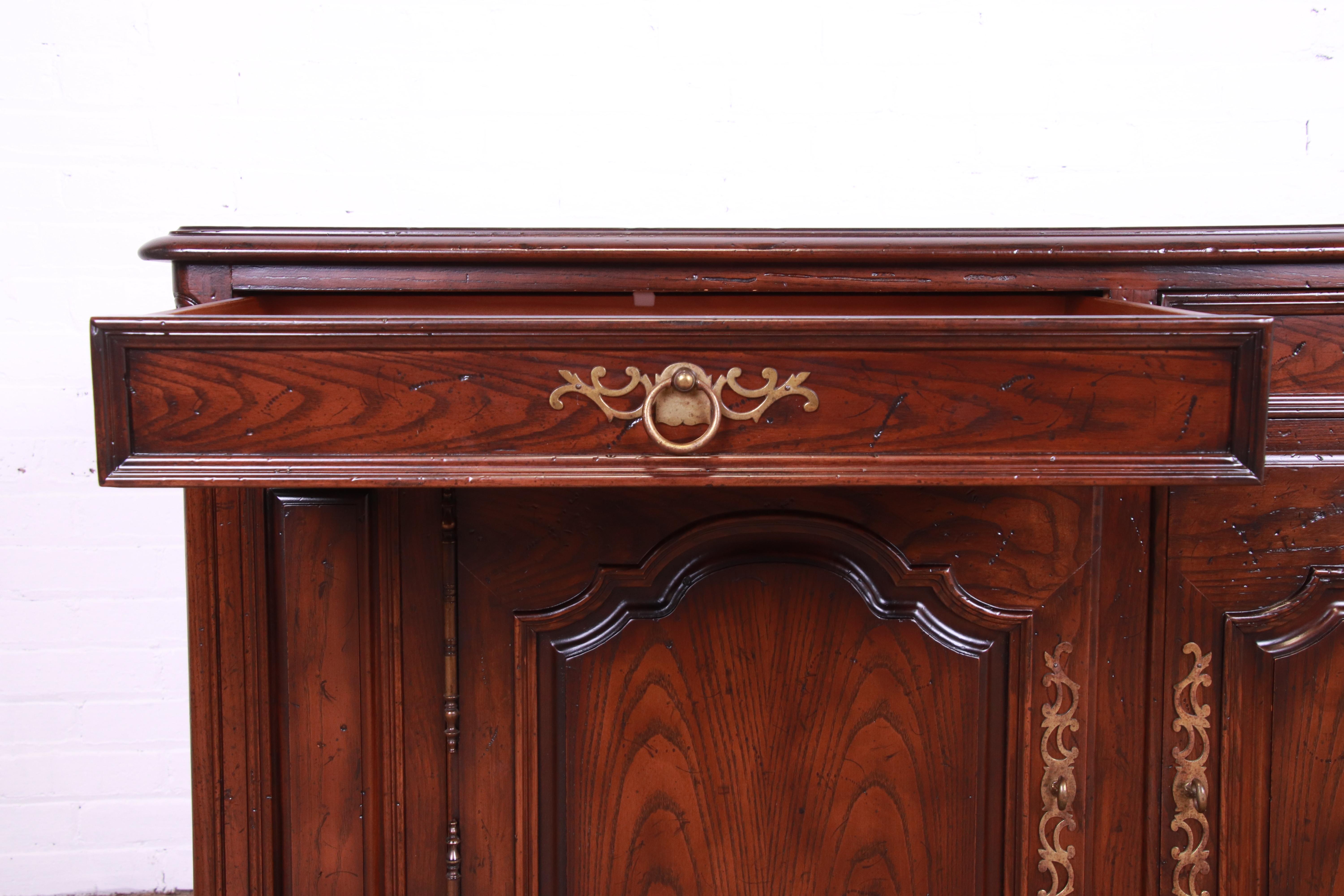 Henredon French Provincial Carved Oak Sideboard or Bar Cabinet, Circa 1970s For Sale 3