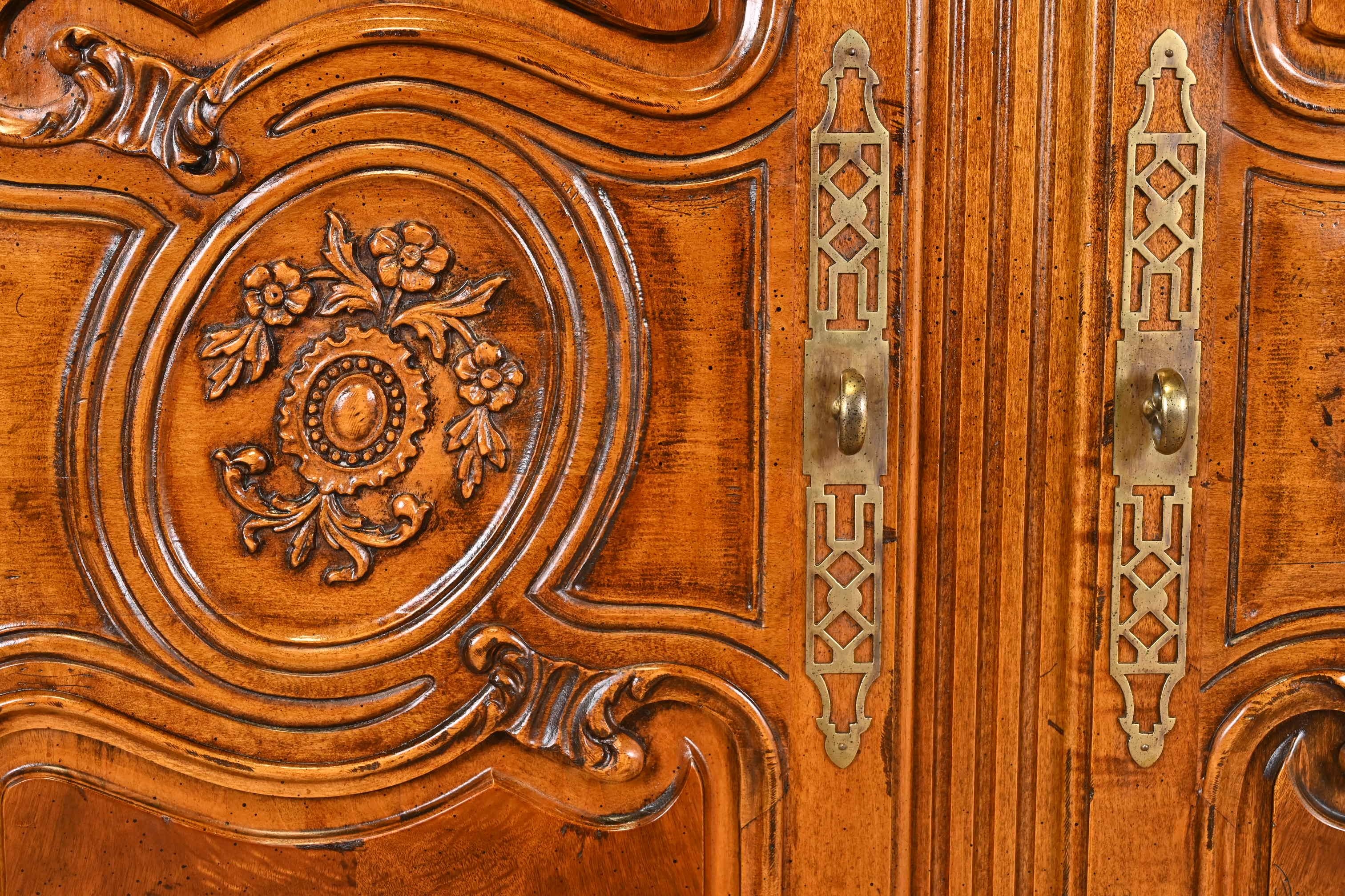 Henredon French Provincial Louis XV Burled Walnut Armoire Dresser 2