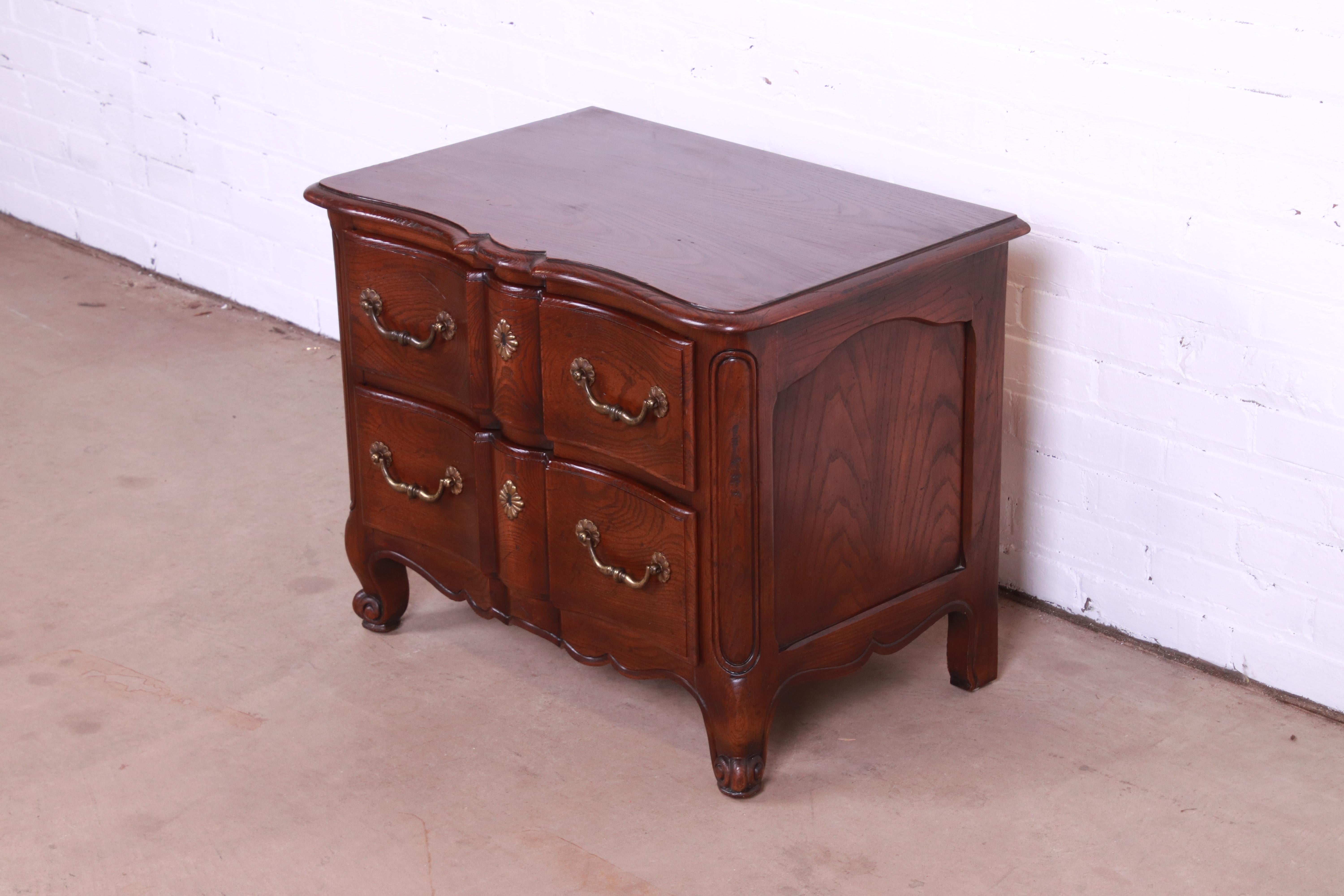American Henredon French Provincial Louis XV Carved Oak Bedside Chest For Sale