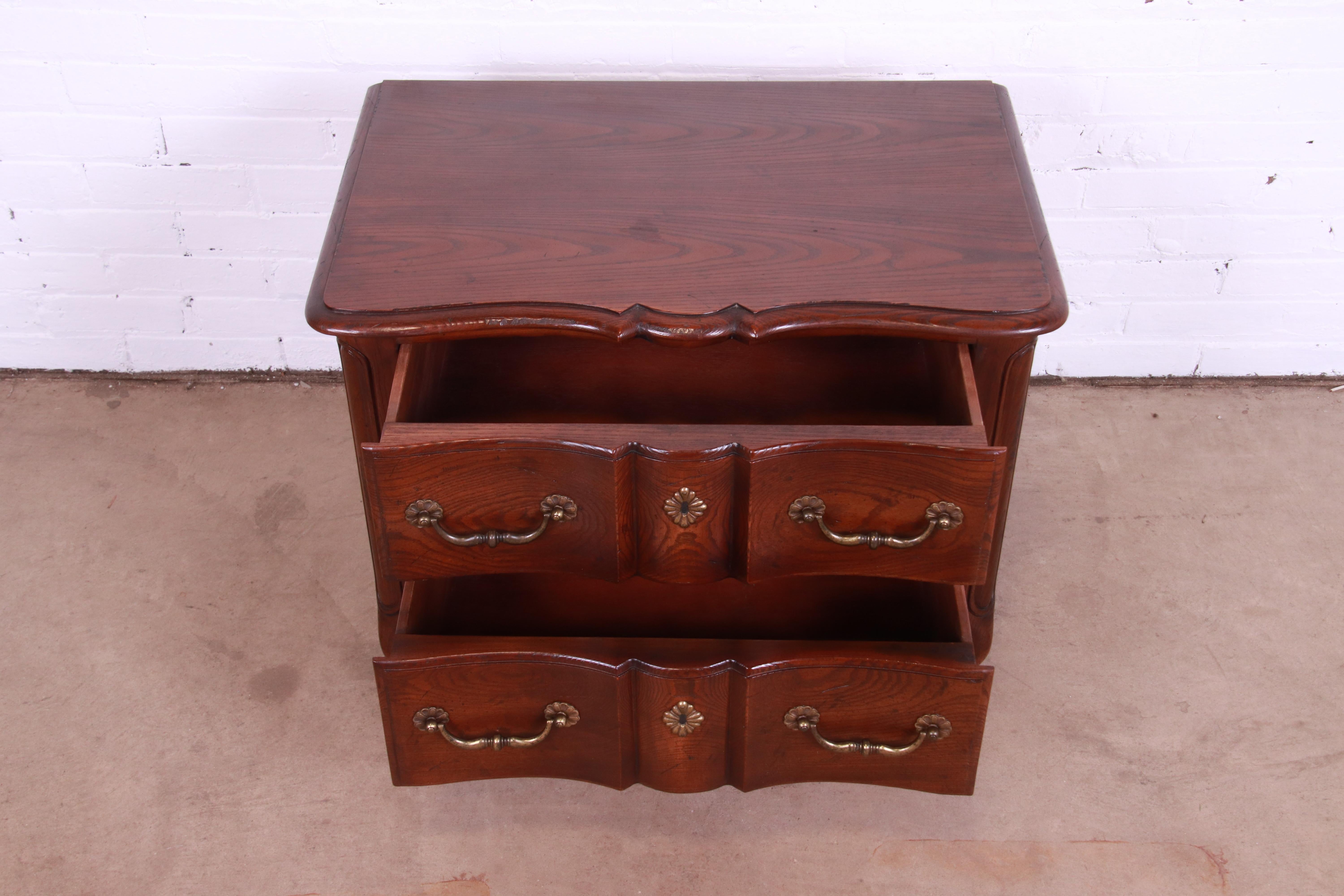 Henredon French Provincial Louis XV Carved Oak Bedside Chest For Sale 1