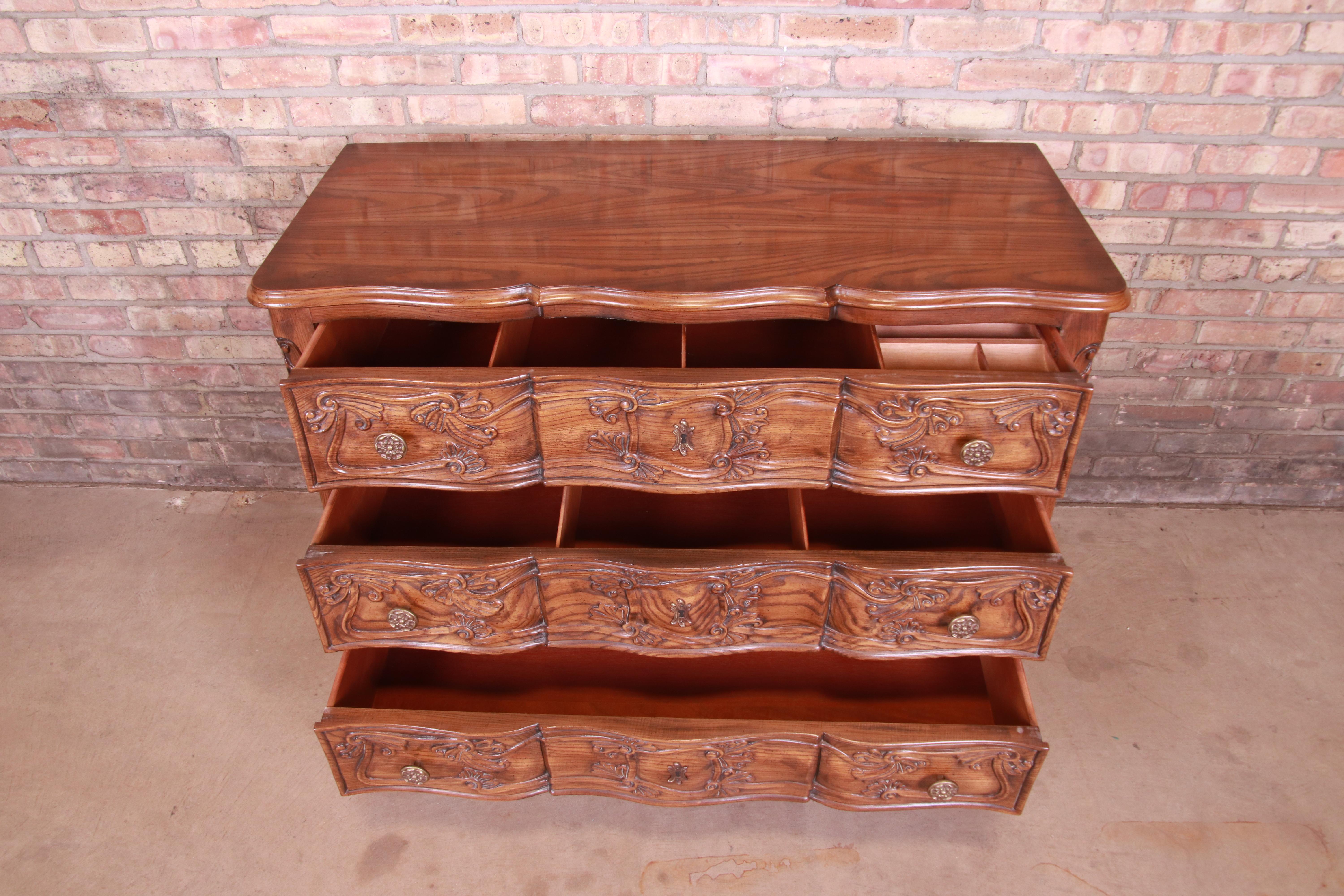 Henredon French Provincial Louis XV Carved Oak Commode or Chest of Drawers 1