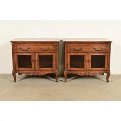 Henredon French Provincial Louis XV Carved Oak Nightstands, Pair