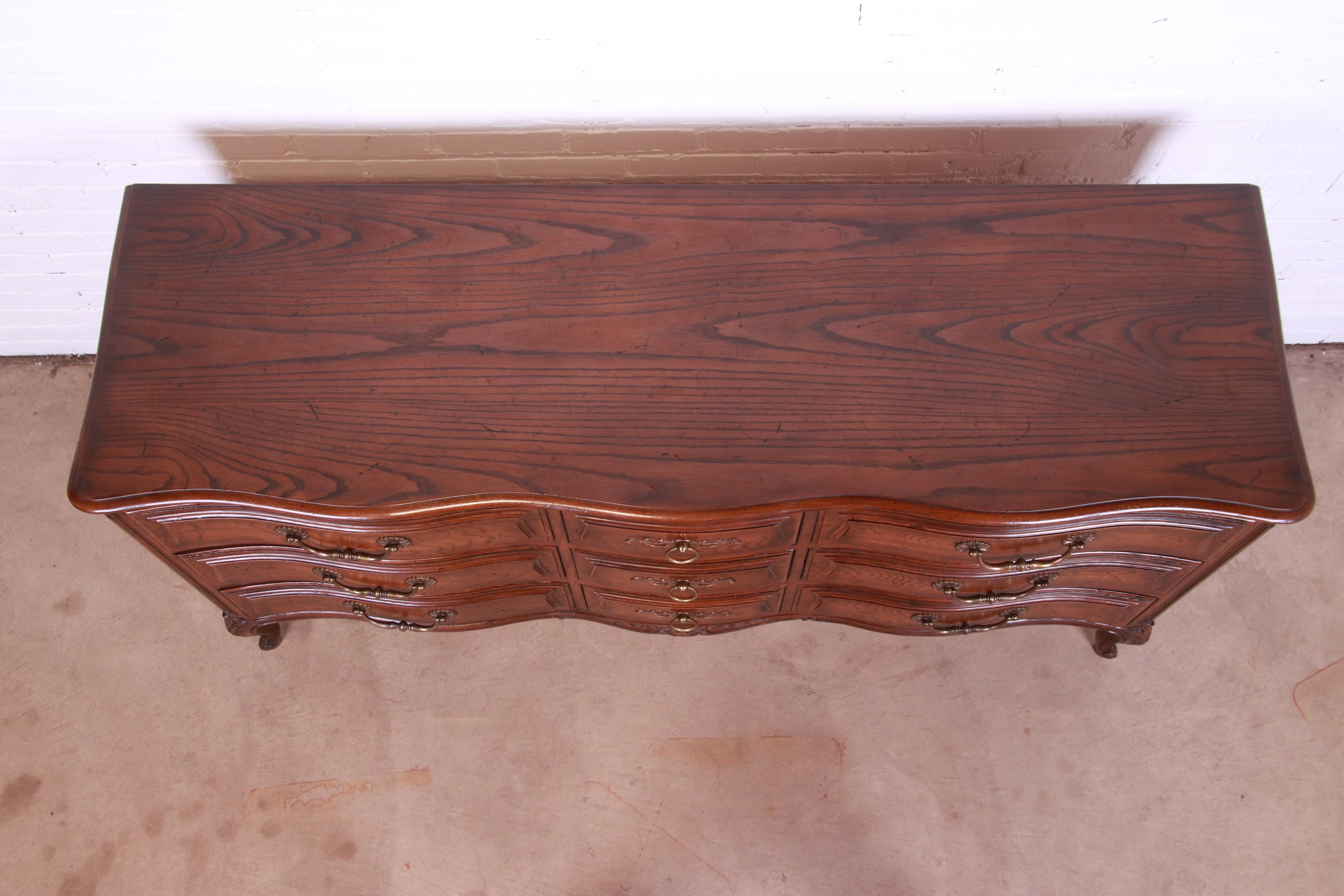 Henredon French Provincial Louis XV Carved Oak Triple Dresser or Credenza 4