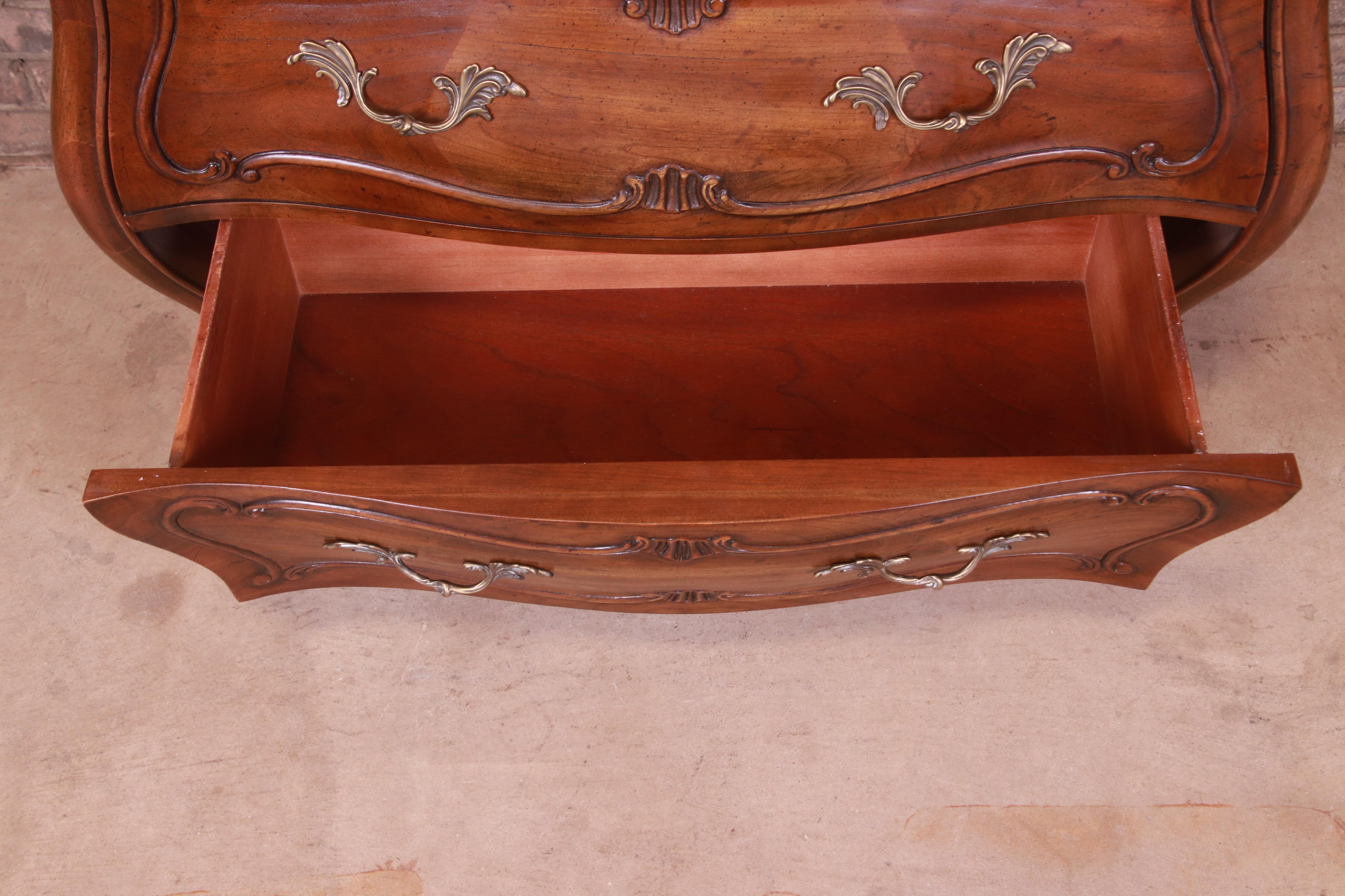 Henredon French Provincial Louis XV Carved Walnut Bombay Chest For Sale 6