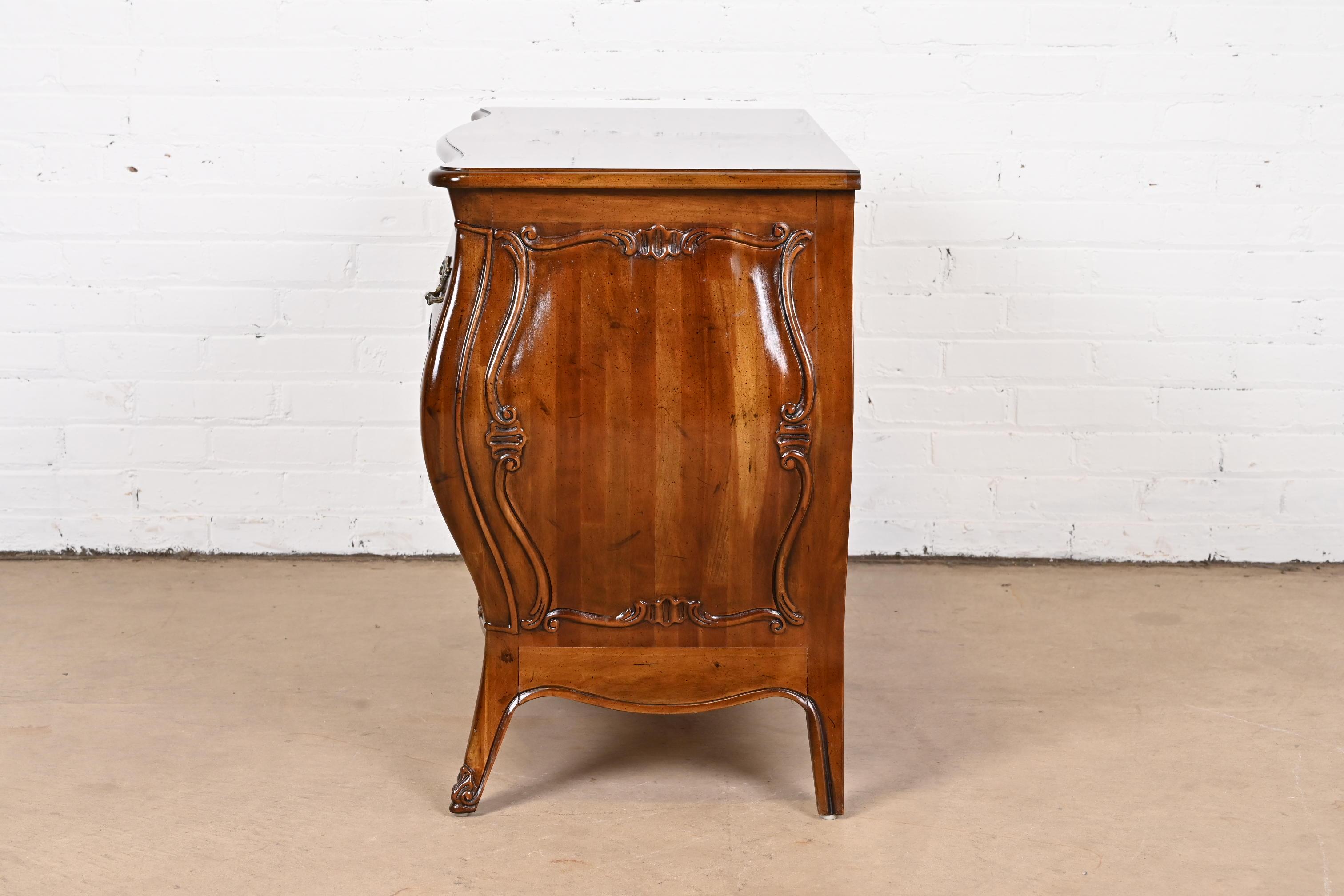 Henredon French Provincial Louis XV Carved Walnut Bombay Chest 7
