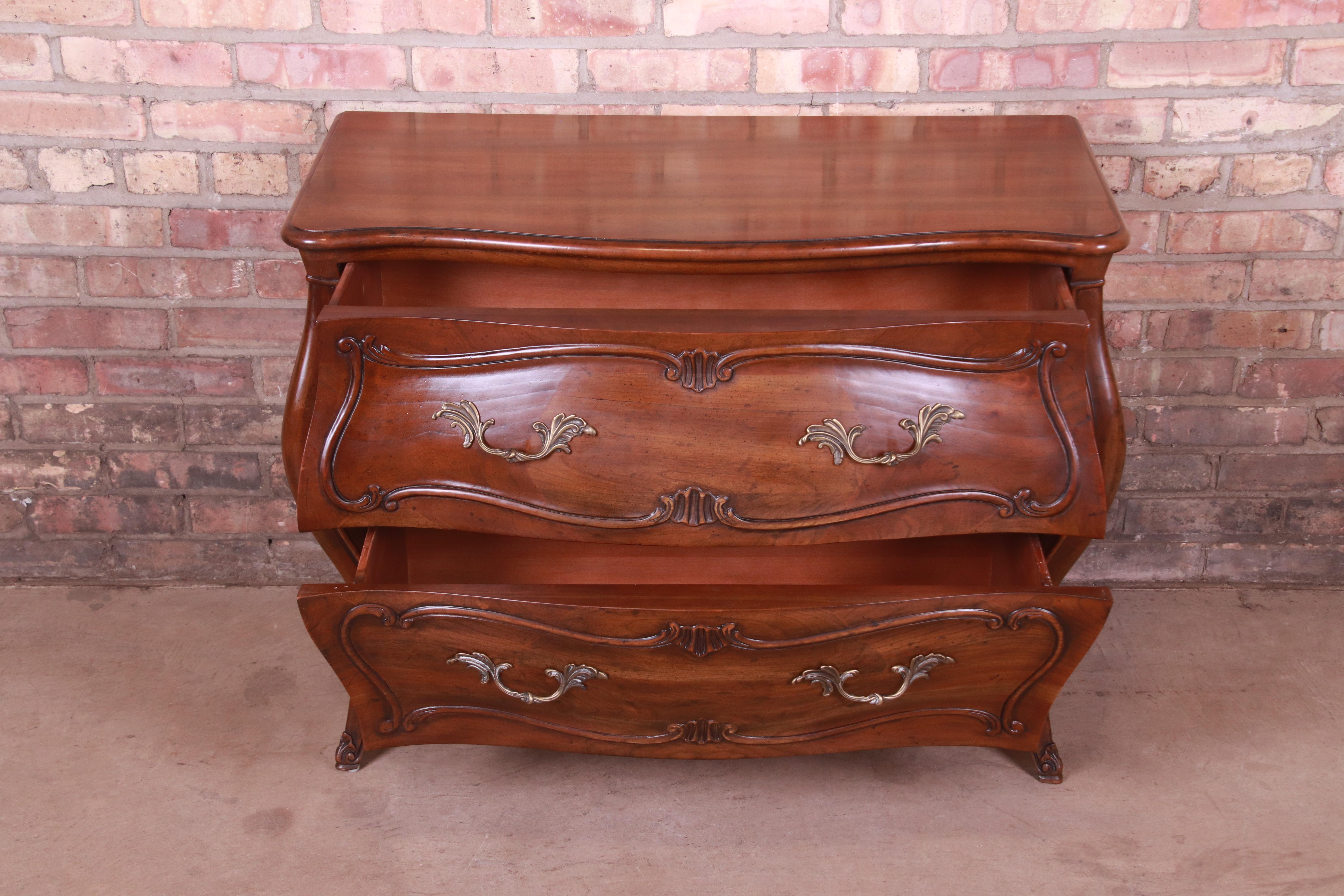 Henredon French Provincial Louis XV Carved Walnut Bombay Chest For Sale 1