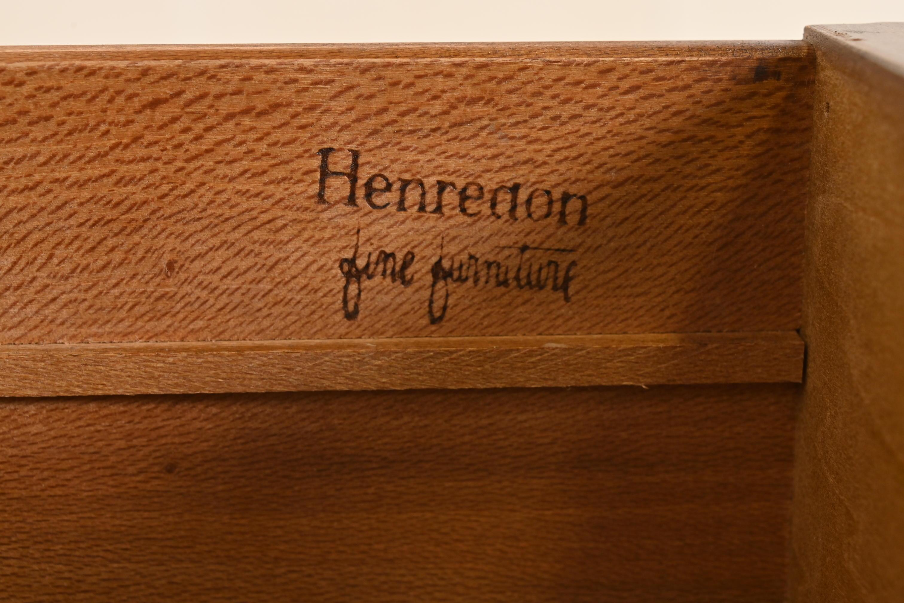 Henredon French Provincial Louis XV Carved Walnut Chest of Drawers, Circa 1960s For Sale 3