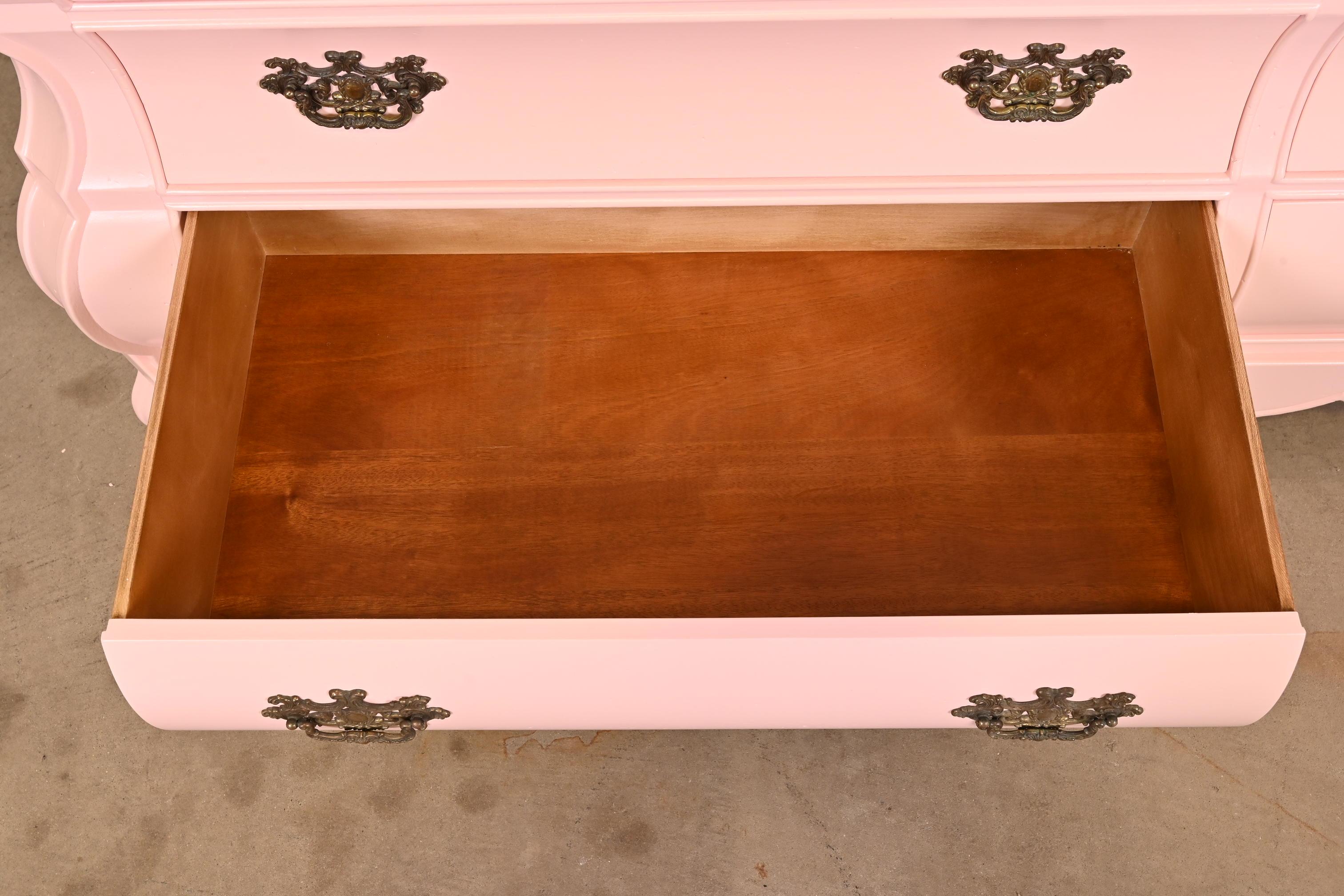 Henredon French Provincial Louis XV Pink Lacquered Bombay Form Double Dresser For Sale 1
