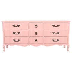 Henredon Kommode im französischen Louis-XV-Stil, rosa lackiert, neu lackiert