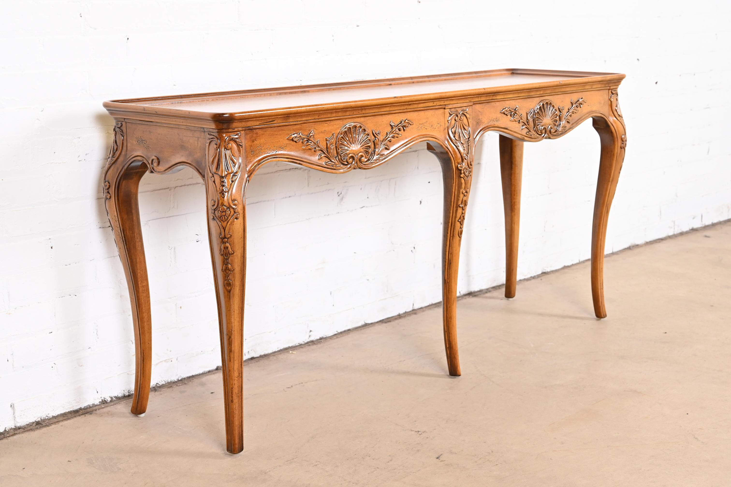Henredon French Provincial Louis XV Walnut Console or Sofa Table, Refinished 1
