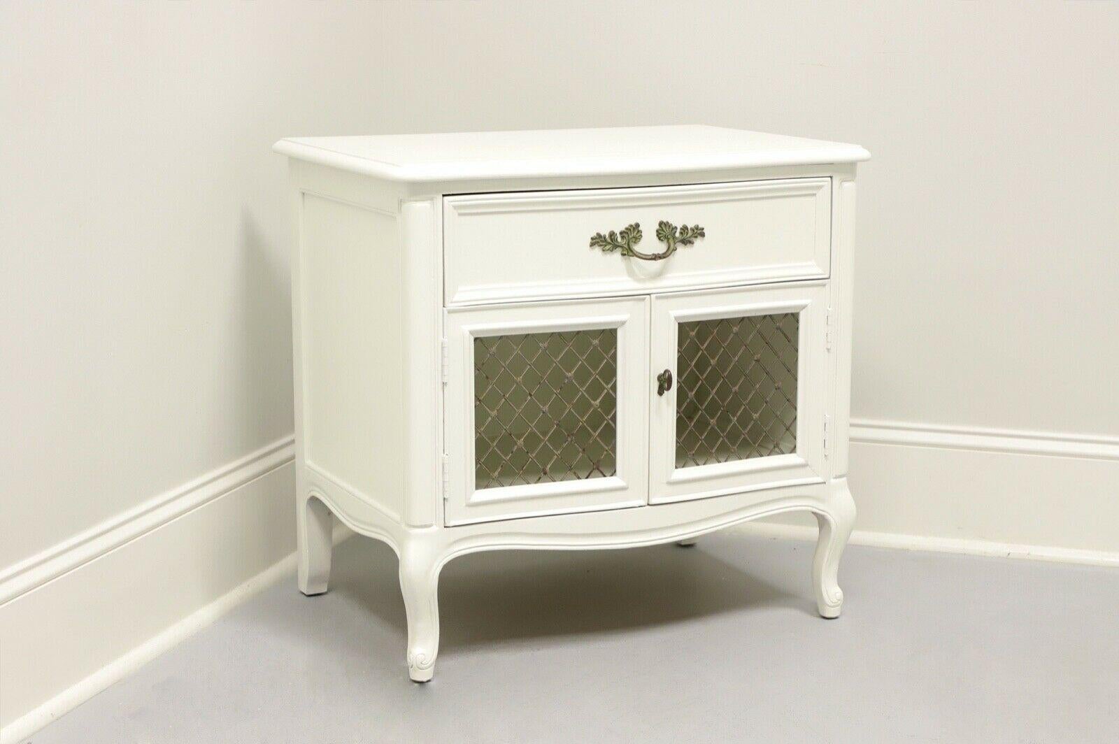 HENREDON French Provincial Painted Nightstand 4