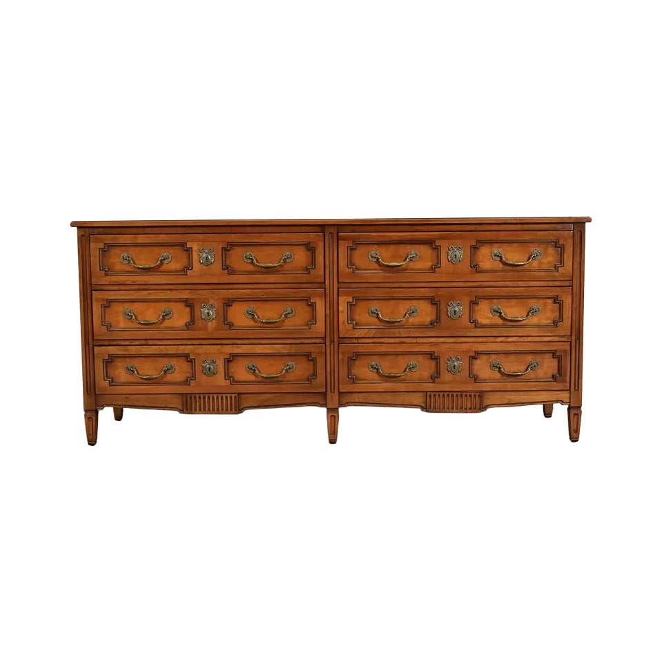 Henredon French Regency Carved Fruitwood Long Dresser or Credenza, Circa 1960s