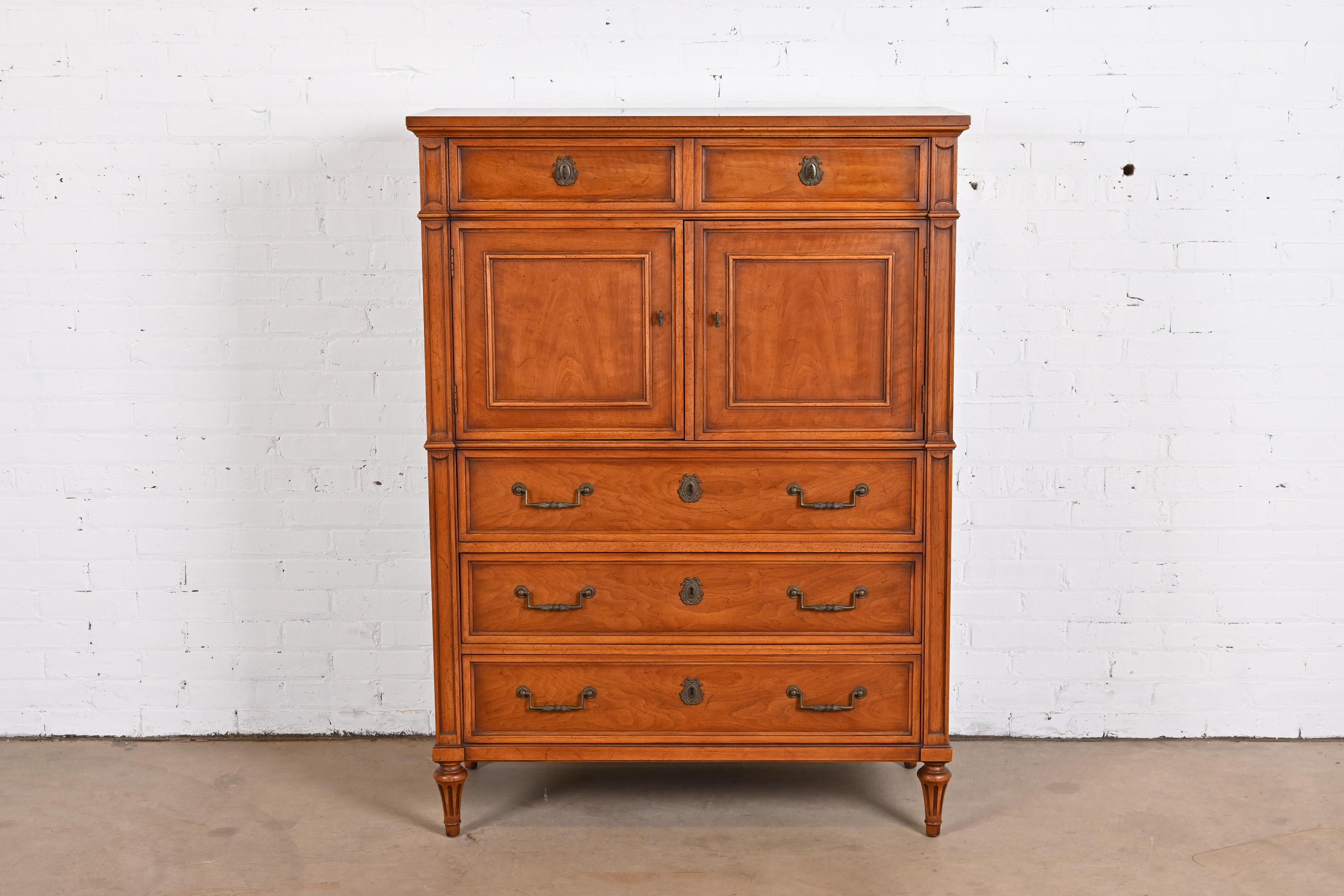 A gorgeous French Regency Louis XV style eleven-drawer long dresser or credenza.

By Henredon, 