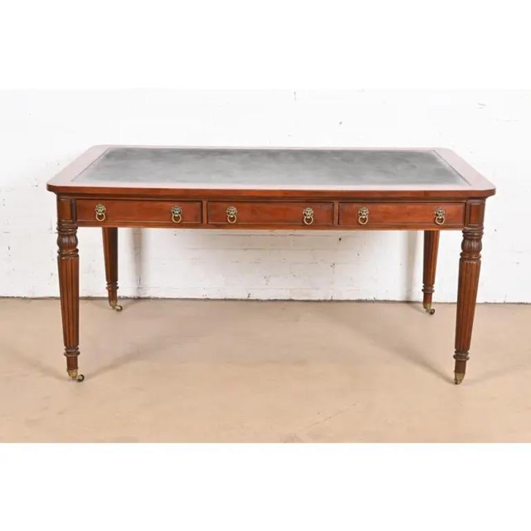 American Henredon French Regency Louis XVI Carved Mahogany Leather Top Bureau Plat Desk