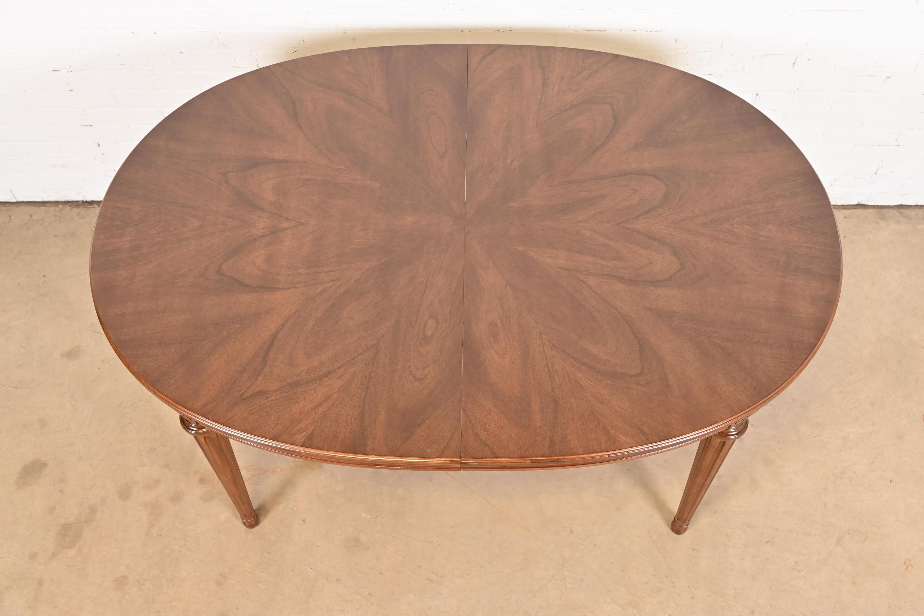 Henredon French Regency Louis XVI Walnut Dining Table, Newly Refinished For Sale 7