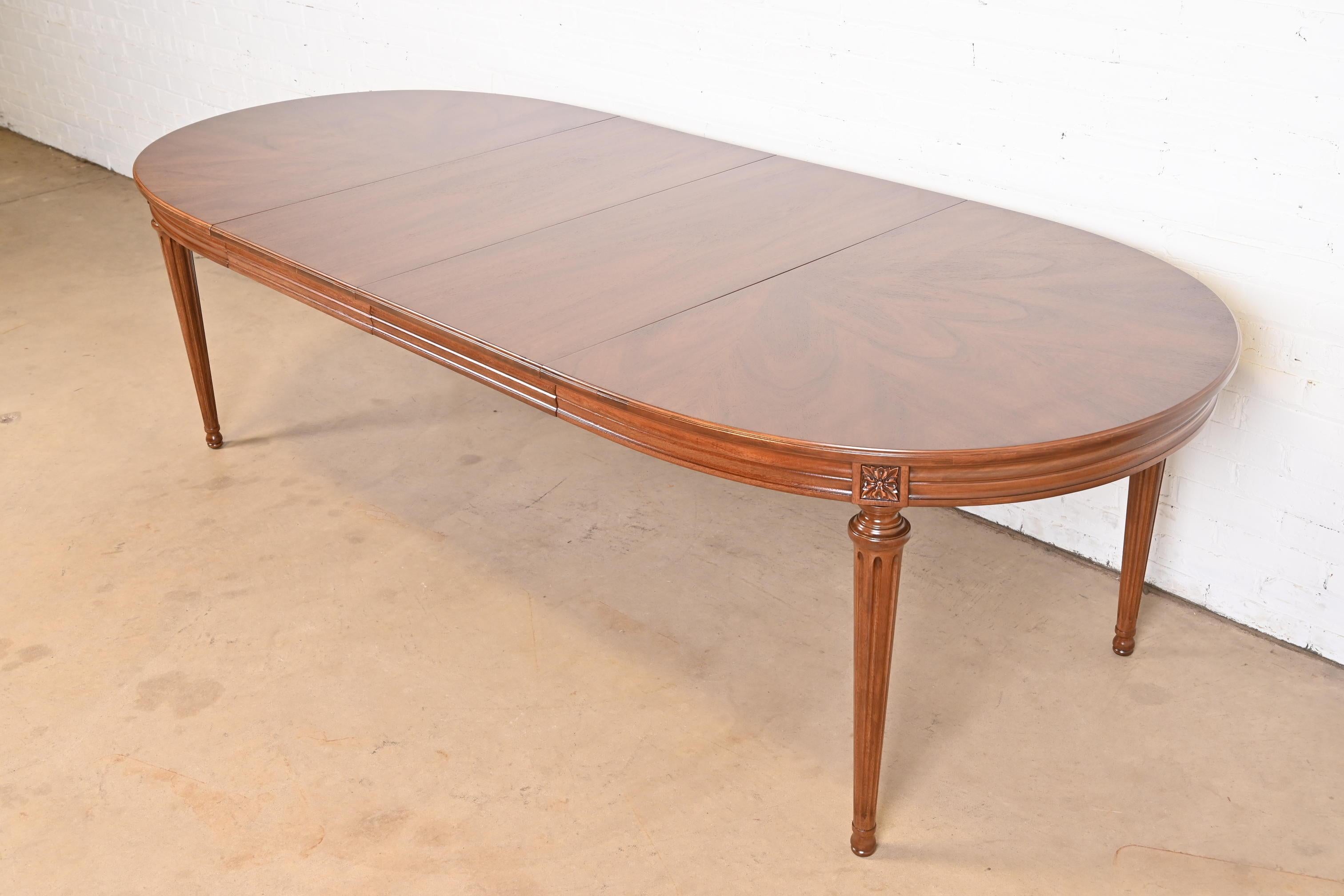 American Henredon French Regency Louis XVI Walnut Dining Table, Newly Refinished For Sale