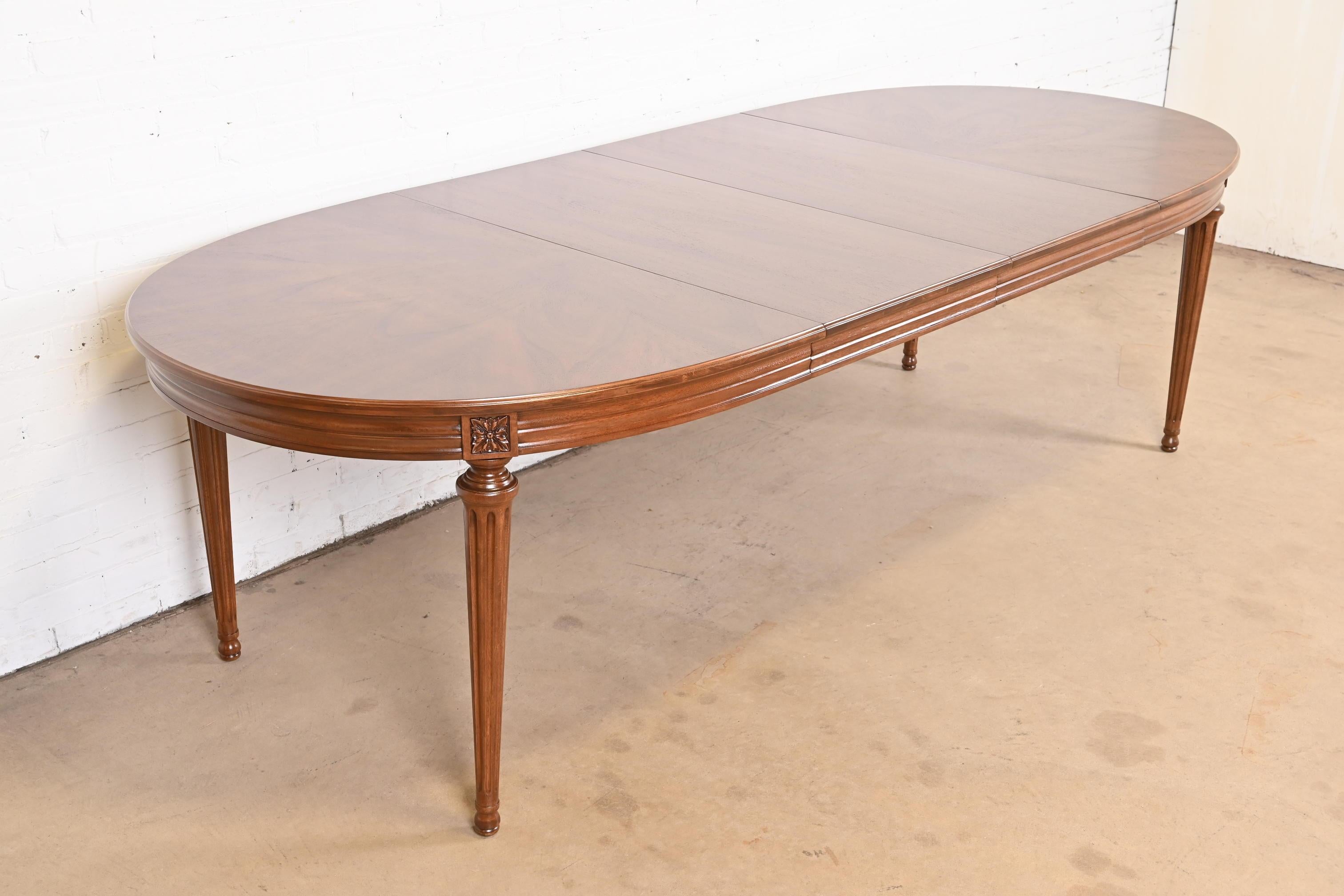 Mid-20th Century Henredon French Regency Louis XVI Walnut Dining Table, Newly Refinished For Sale