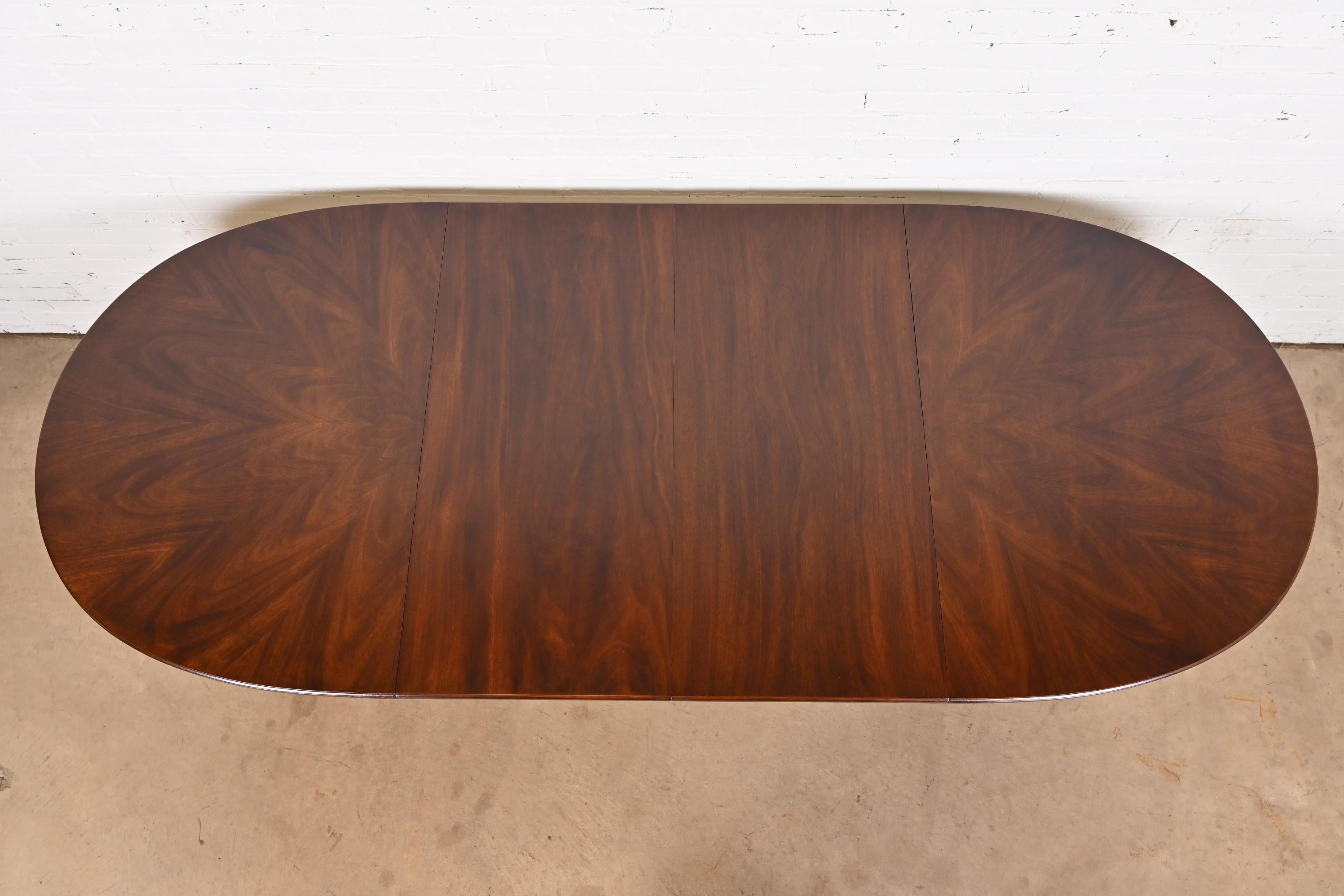 Henredon French Regency Louis XVI Walnut Extension Dining Table, Refinished For Sale 1