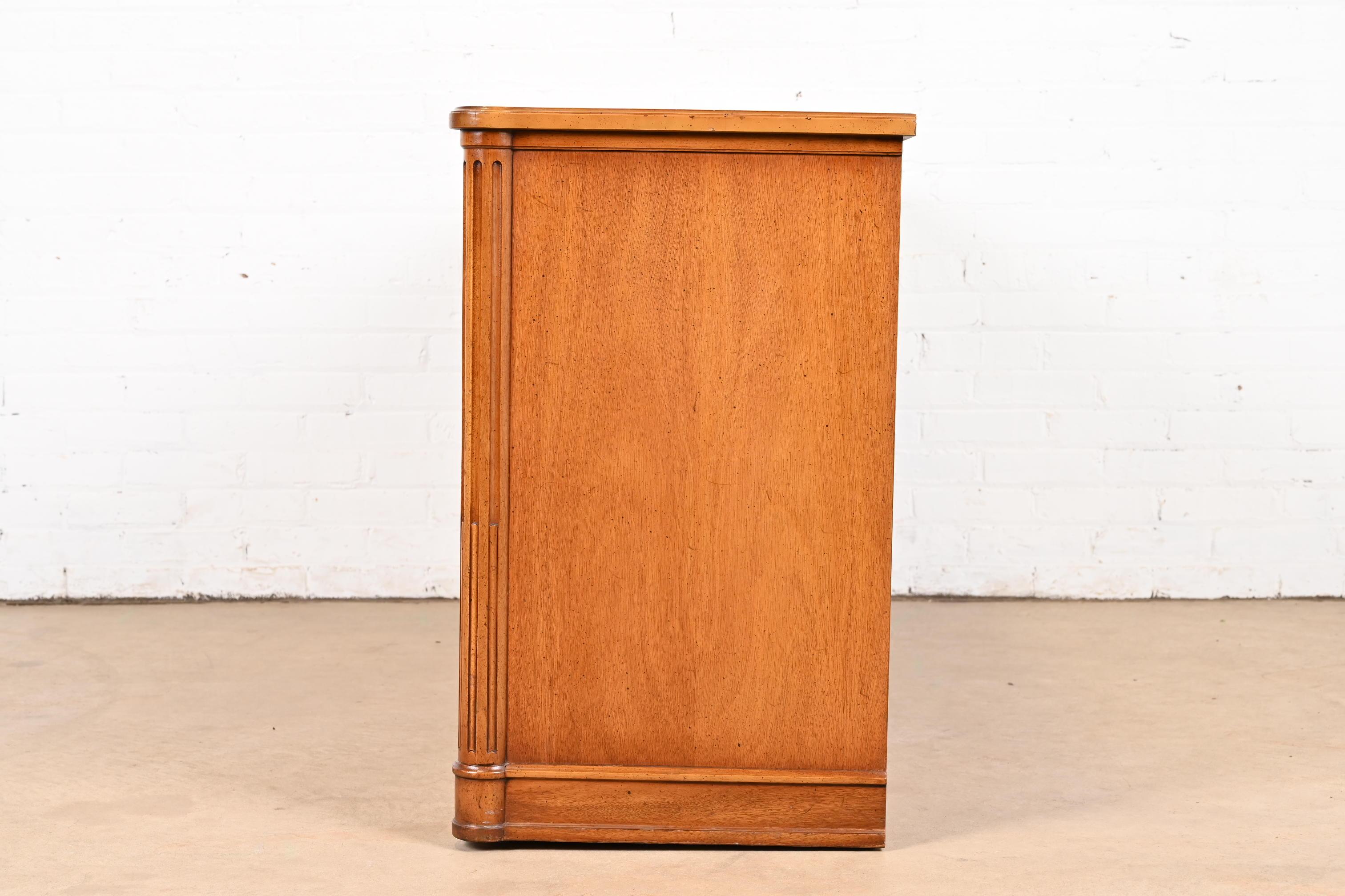 Henredon French Regency Louis XVI Walnut Sideboard Credenza or Bar Cabinet 5