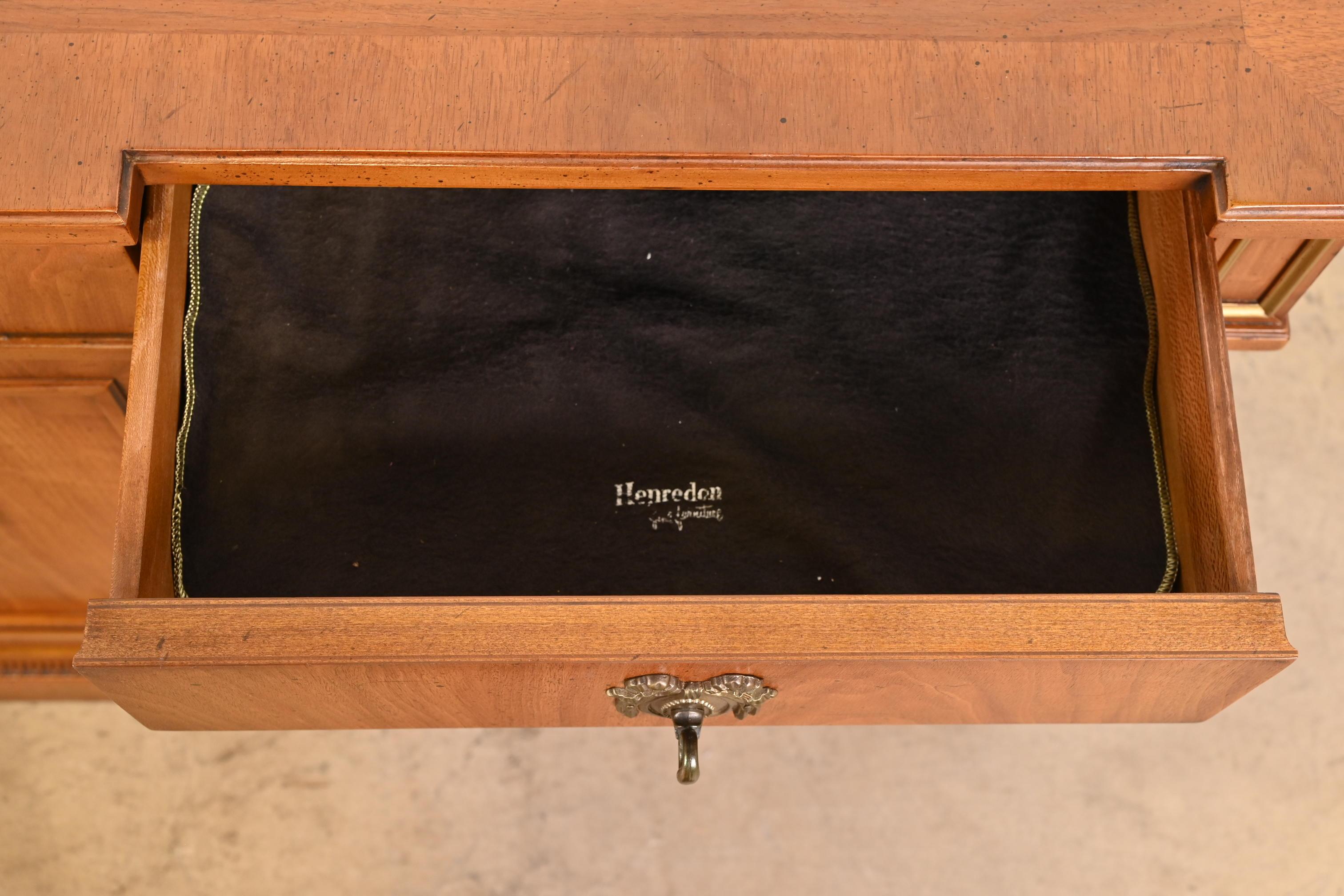 Henredon French Regency Louis XVI Walnut Sideboard Credenza or Bar Cabinet For Sale 7