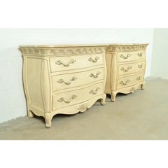 Paire de commodes en chêne et argent doré à plateau de marbre, French Rococo Louis XV