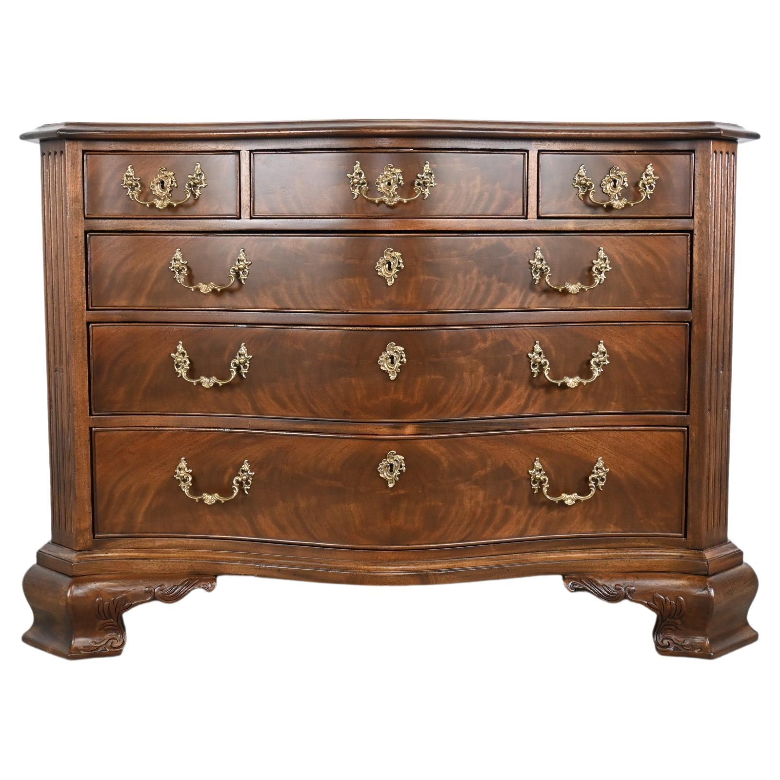 Henredon French Style Chest of Drawers
