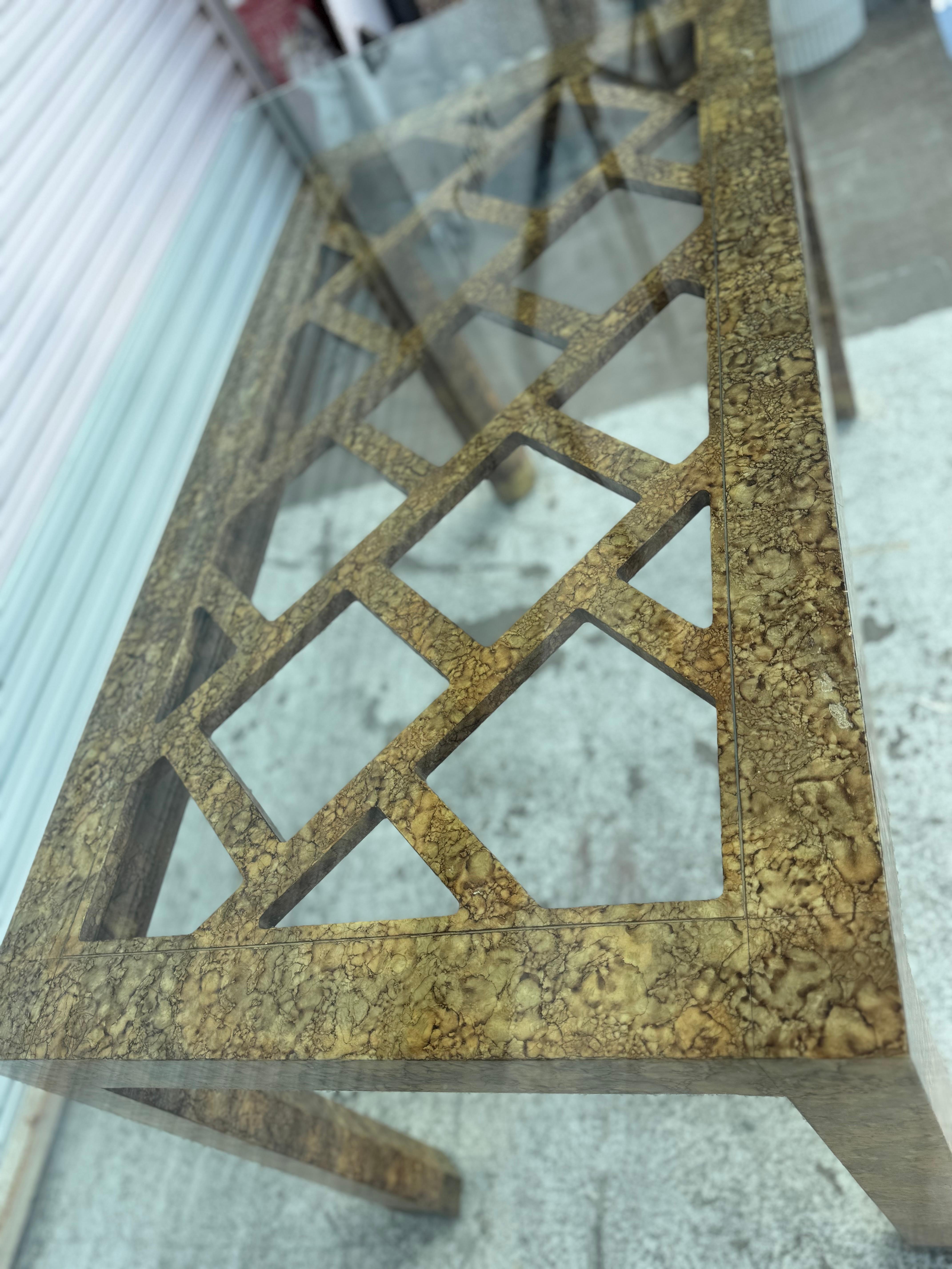 Henredon Fretwork Tortoise Shell Base w/  3/4