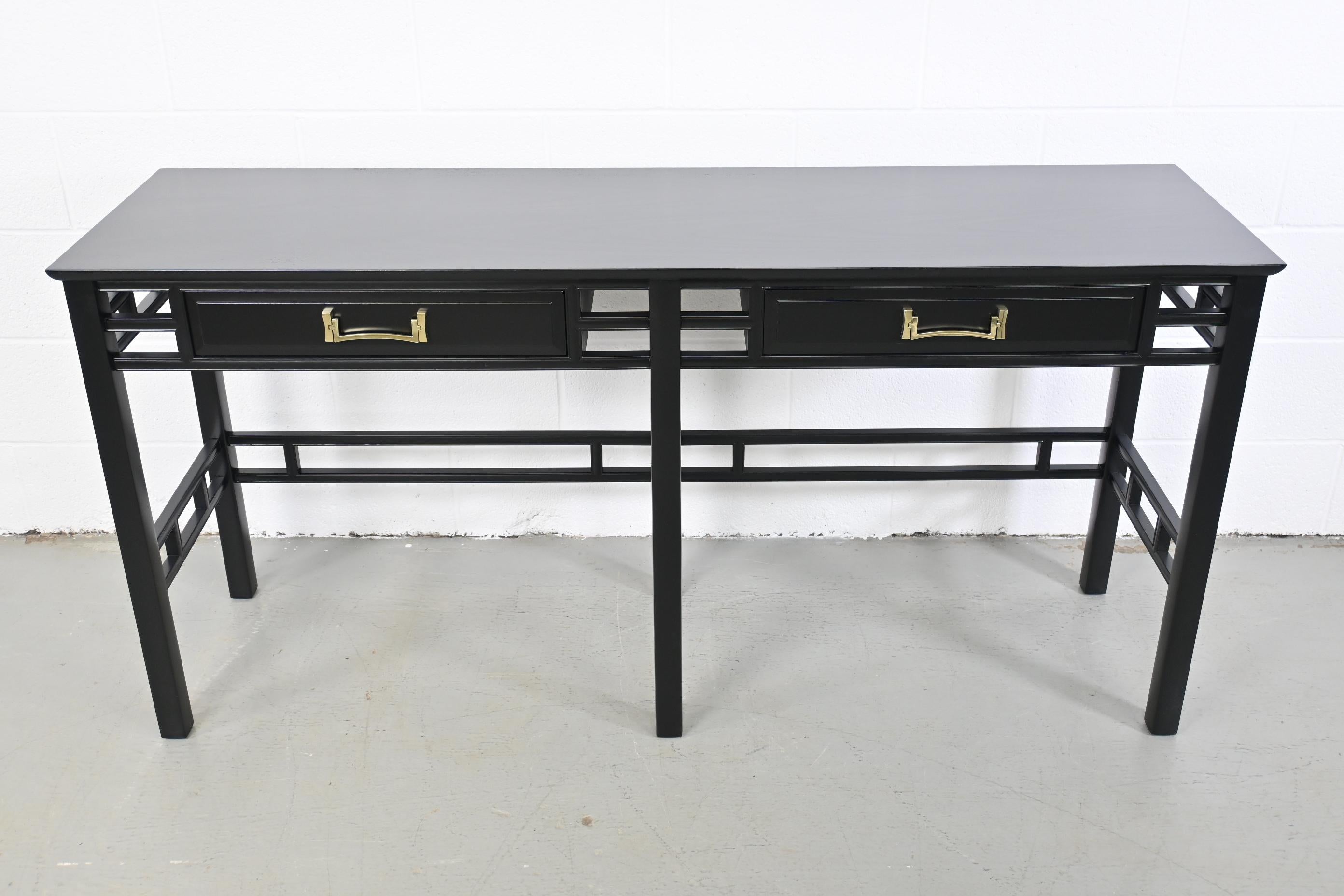 Modern Henredon Furniture Black Lacquered Console Table