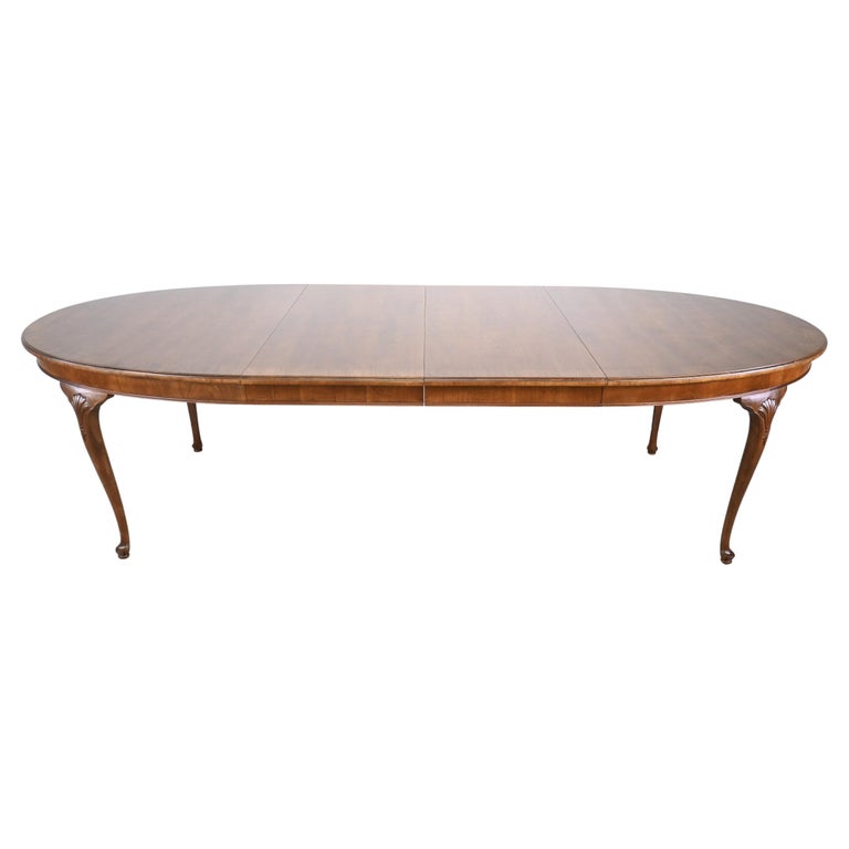 Henredon Furniture French Queen Anne Extension Dining Table at 1stDibs