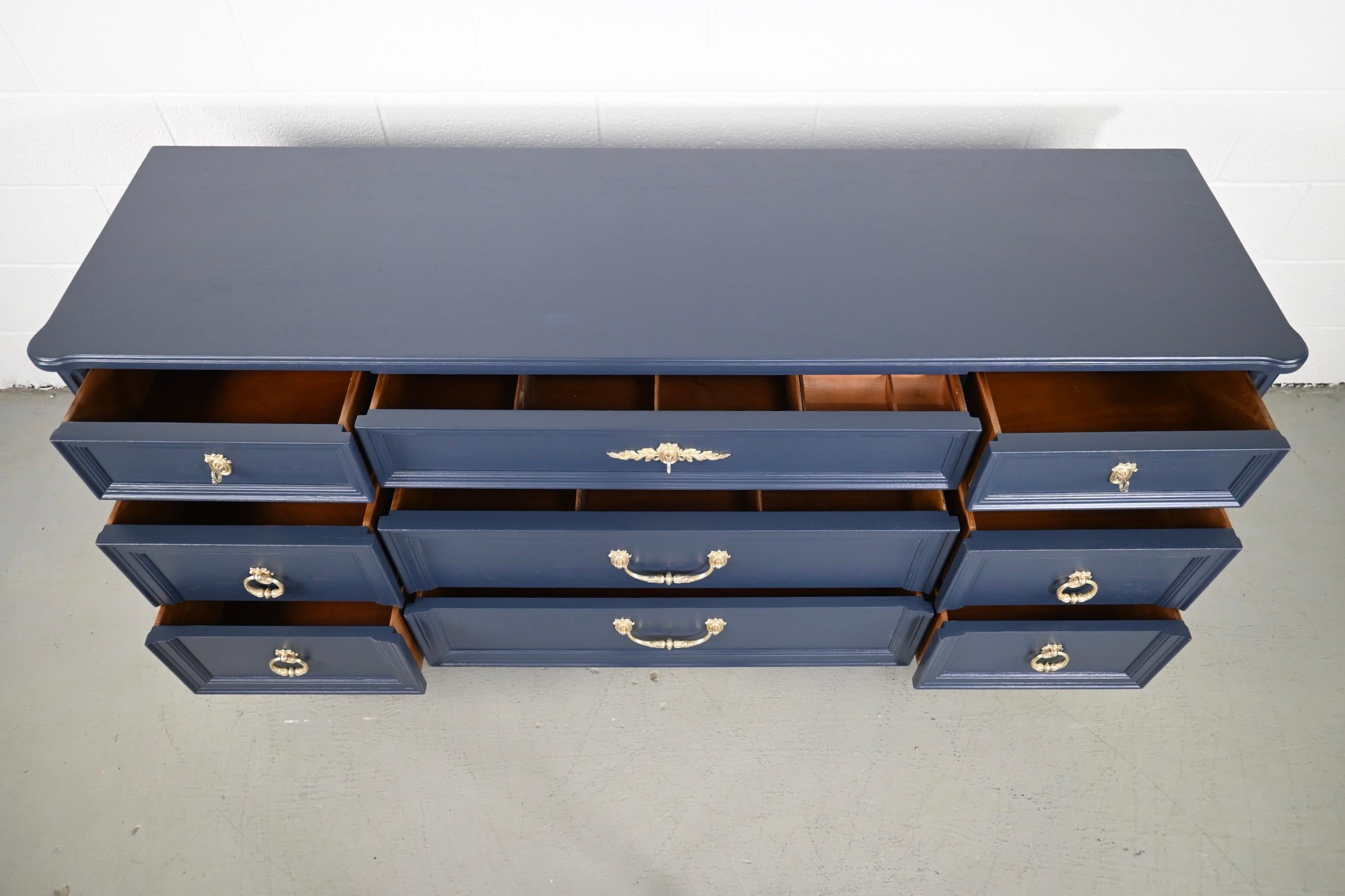 Henredon Furniture French Regency Navy Lacquered Dresser 4