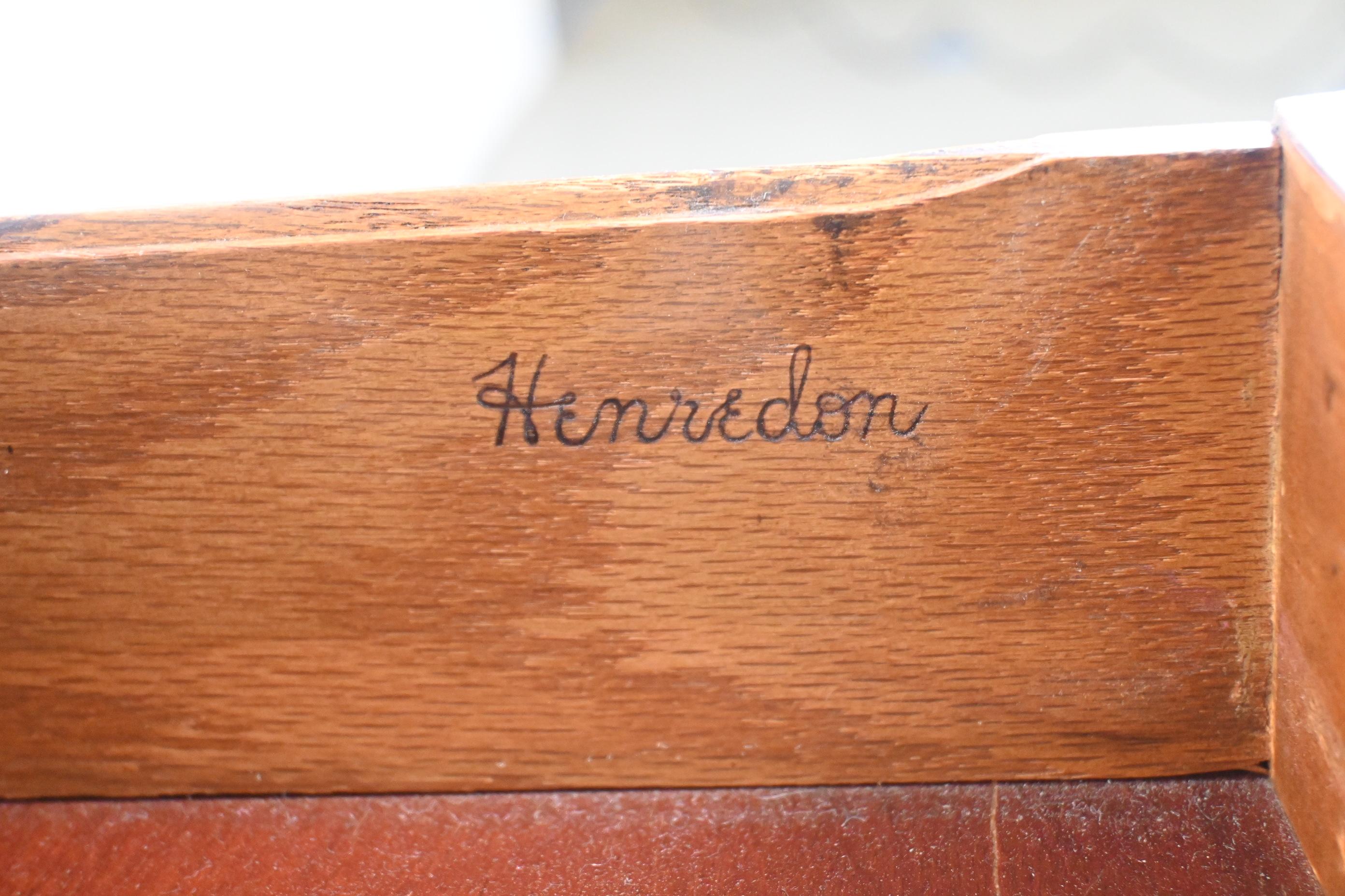 Henredon Furniture Hepplewhite Style Bow Front Dresser 3