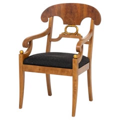 Sillón de estilo neoclásico de Henredon Furniture, en arce con nudos