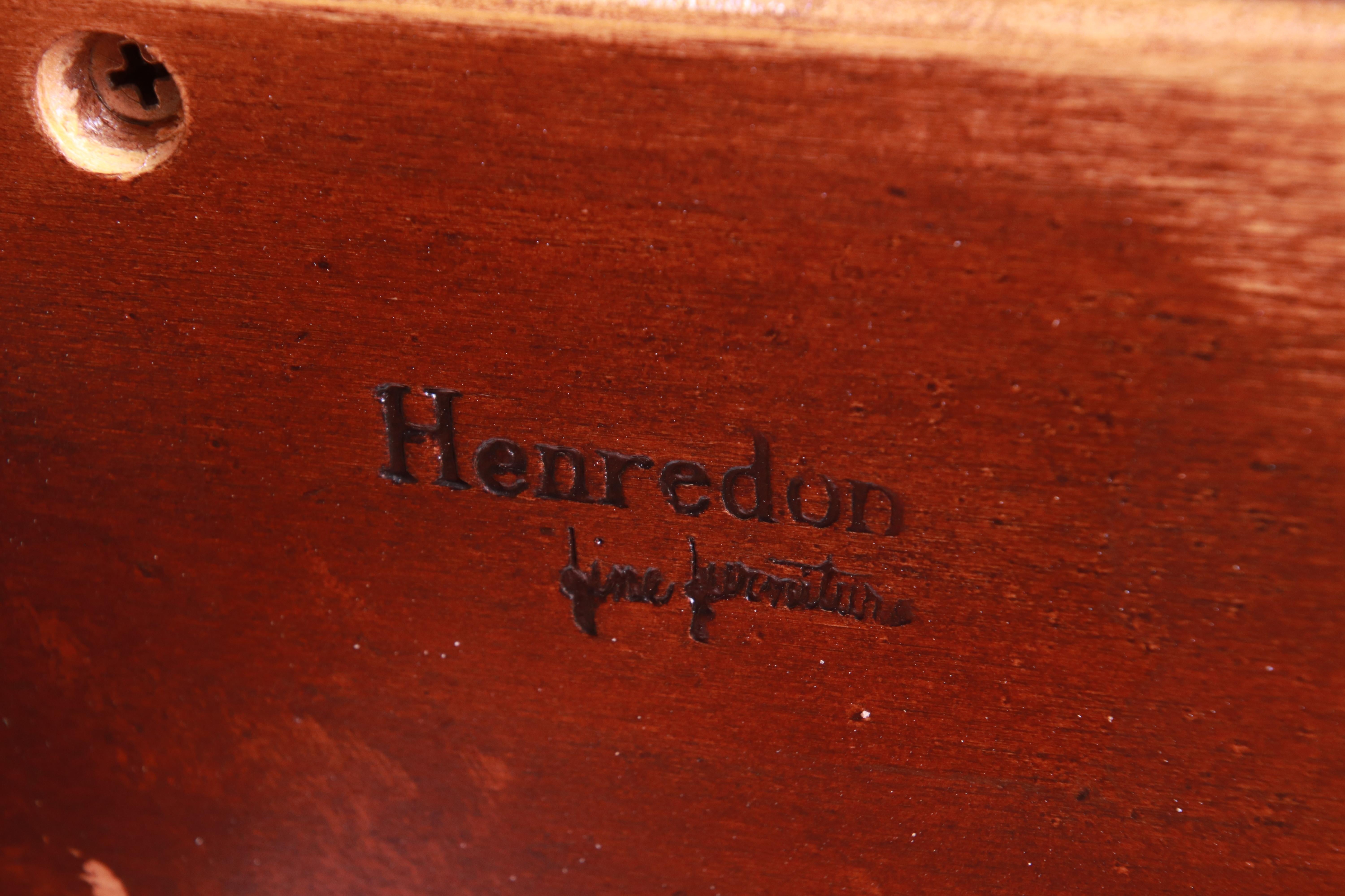 Henredon Georgian Banded Mahogany Double Pedestal Dining Table, Newly Refinished 11