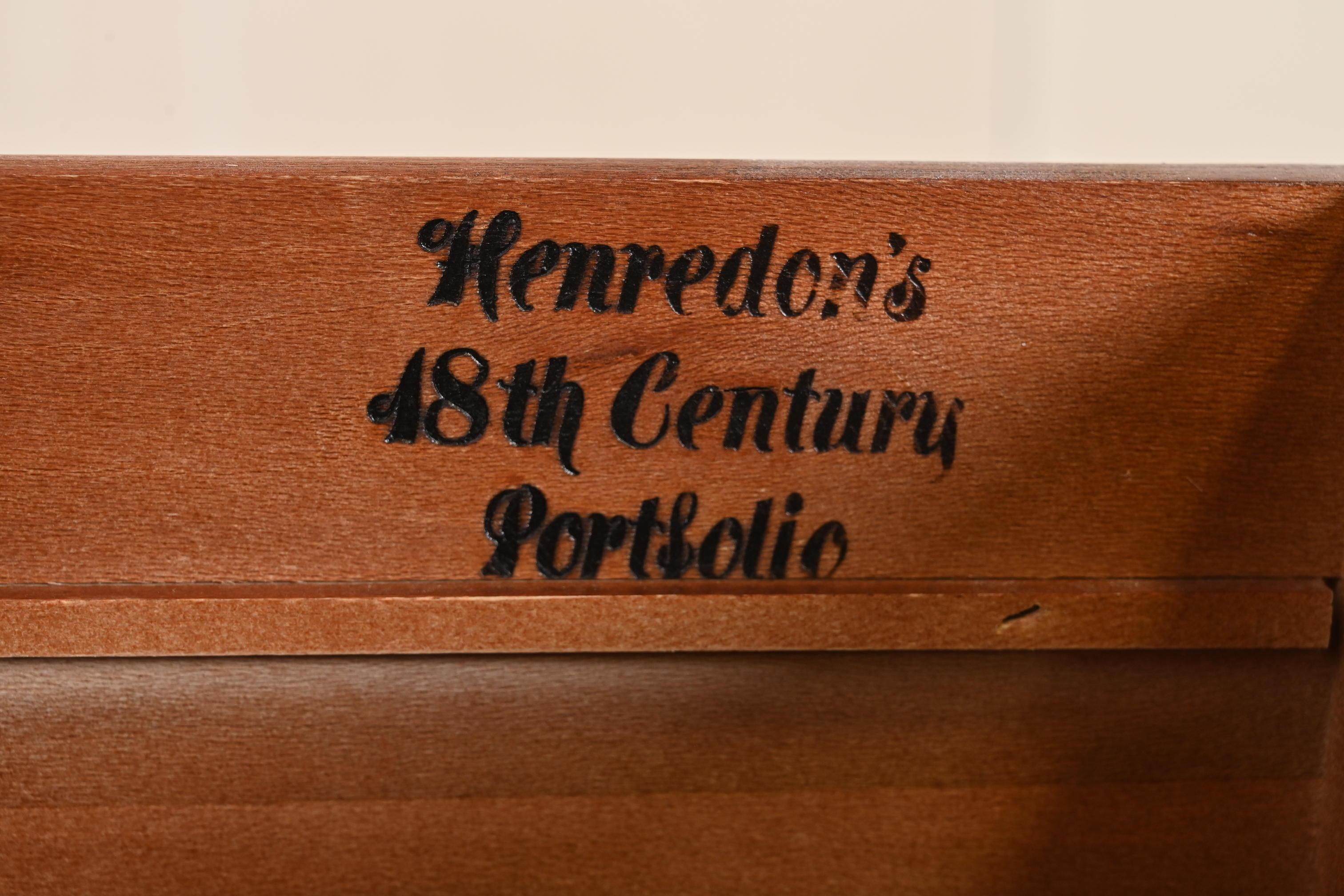 Henredon Georgian Banded Mahogany Seven-Drawer Dresser or Credenza 2