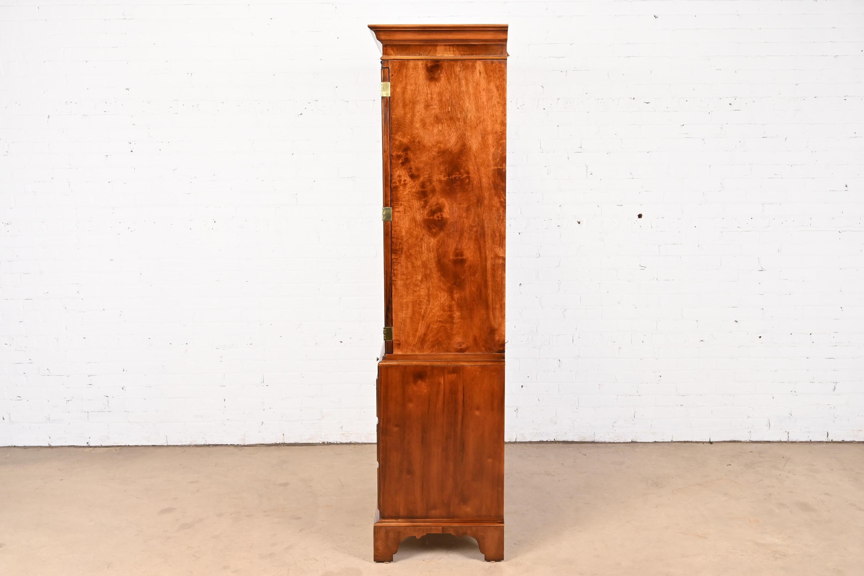 Henredon Georgian Burled Mahogany Armoire Dresser or Linen Press 8