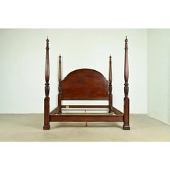 Henredon Georgian Carved Cherry Wood King Size Poster Bed