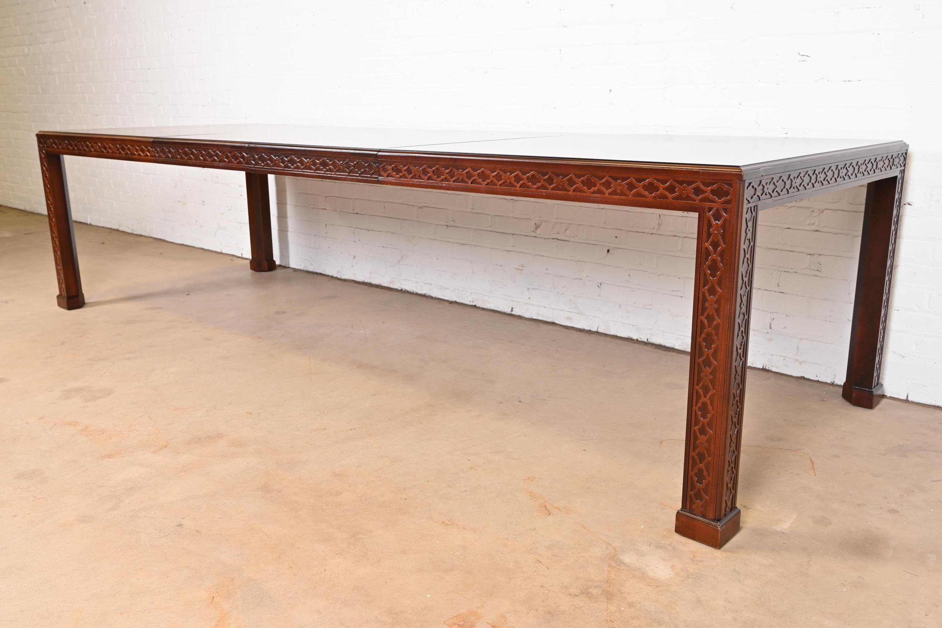 American Henredon Georgian Carved Mahogany Extension Dining Table