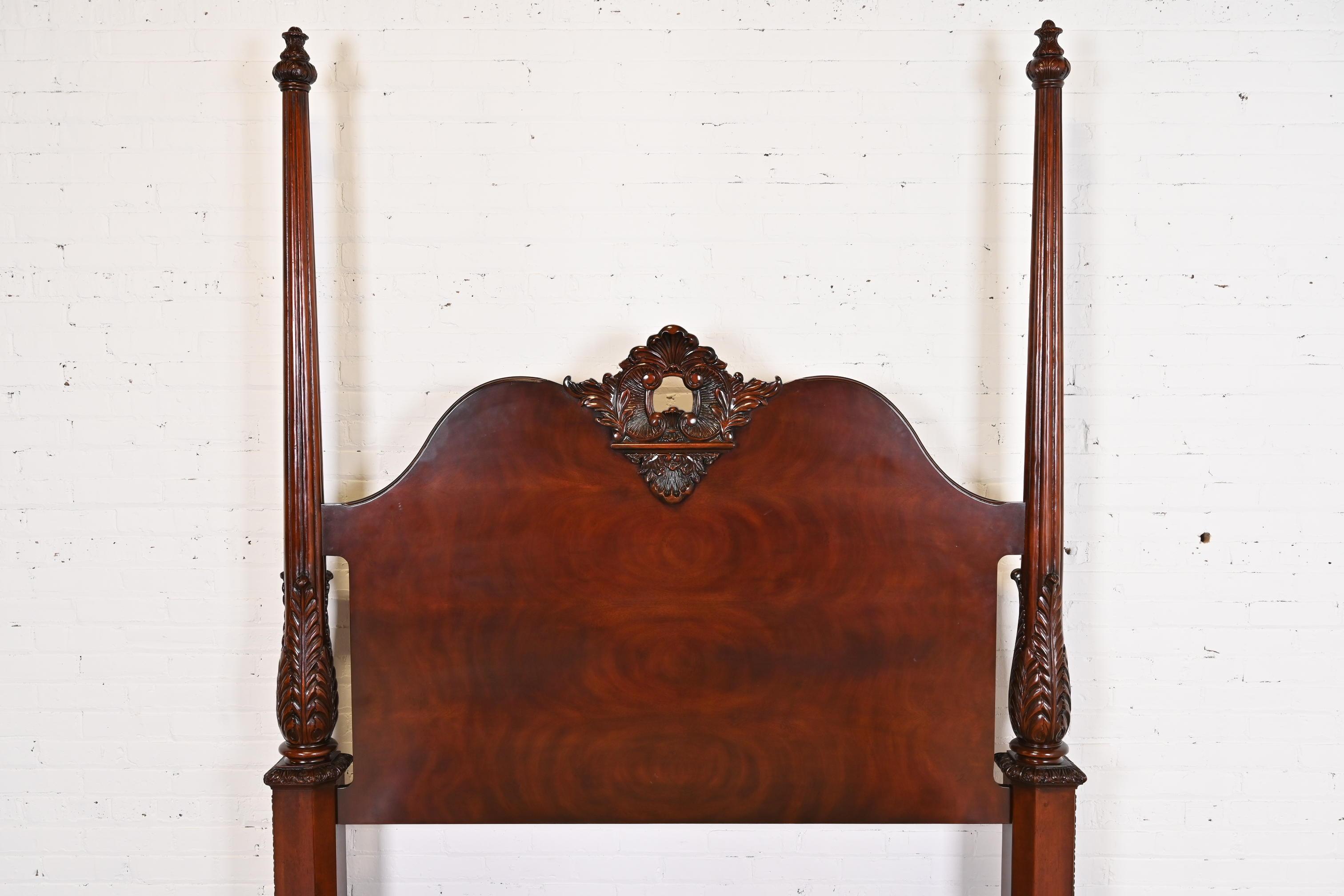 Henredon Georgian Carved Mahogany Queen Size Poster Bed 2